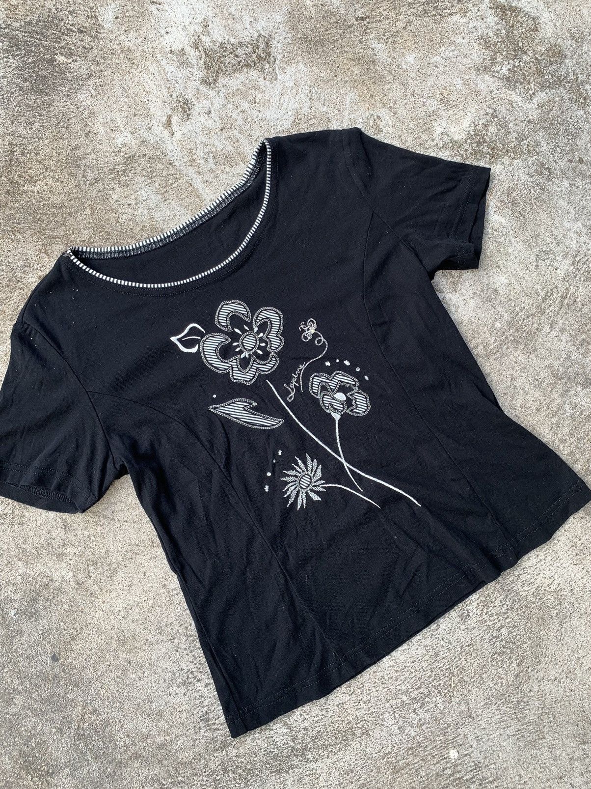 Beauty Beast × Hysteric Glamour × If Six Was Nine 🌼FLOWER LAPINE BLANCHE TEE SHIRT🌼 Size M / US 6-8 / IT 42-44 - 4 Thumbnail
