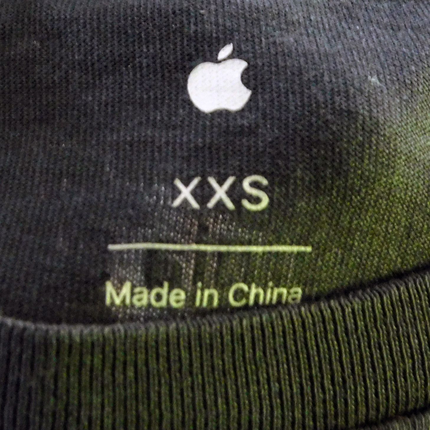 Apple Apple Park Infinity Loop T Shirt Size XXS Black Graphic Tee Size US XXS / EU 40 - 2 Thumbnail