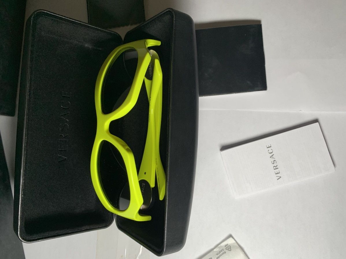Versace Versace sunglasses Size ONE SIZE - 6 Thumbnail