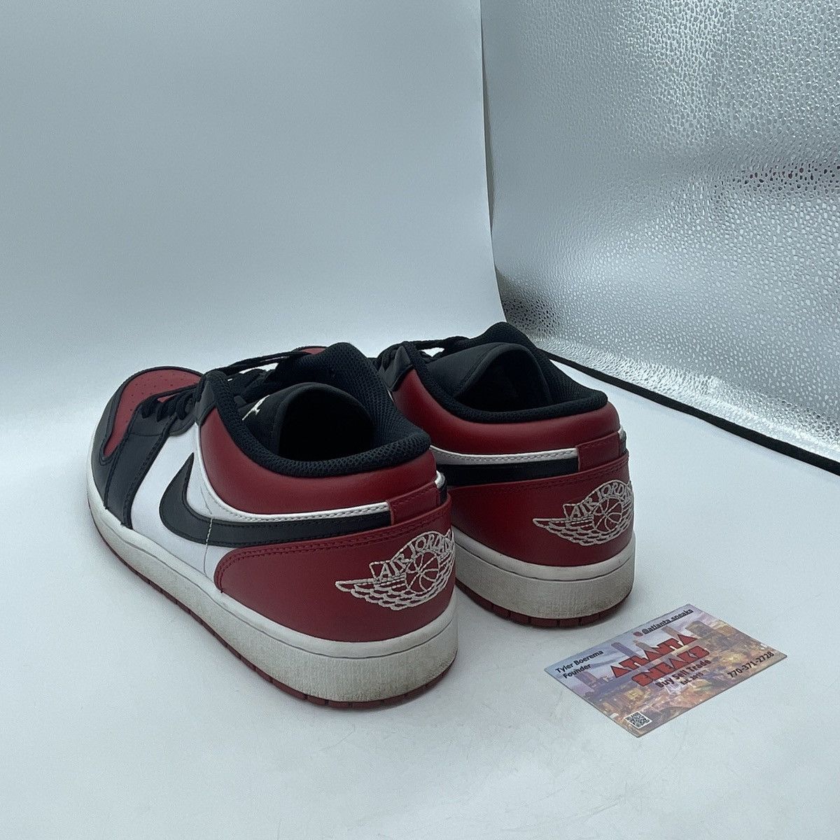 Jordan Brand Air Jordan 1 low bred toe Size US 10.5 / EU 43-44 - 4 Thumbnail