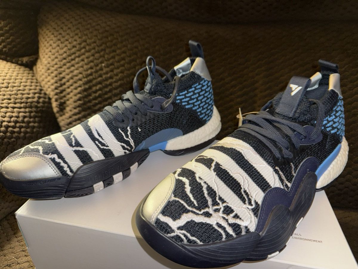 Adidas Adidas Trae Young 2 “Supernatural” low tops, 9.5men, DS NEW Size US 9.5 / EU 42-43 - 2 Thumbnail