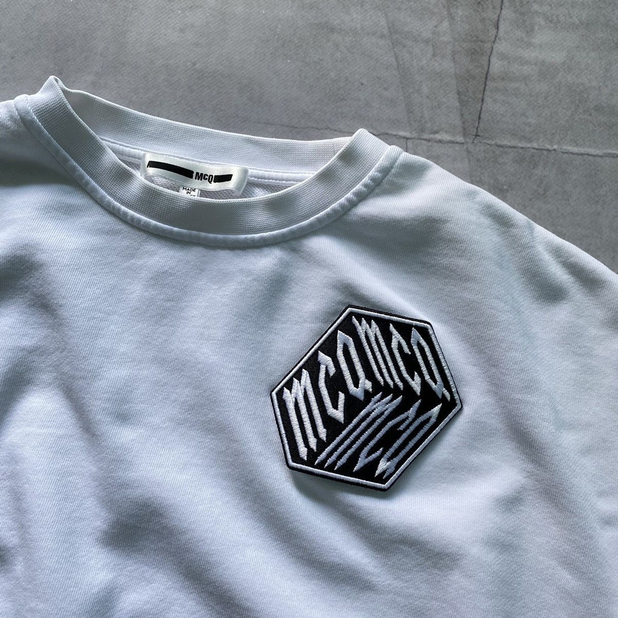 AMI × Designer Alexander McQueen Cropped Oversized Sweatshirt Size XS / US 0-2 / IT 36-38 - 3 Thumbnail