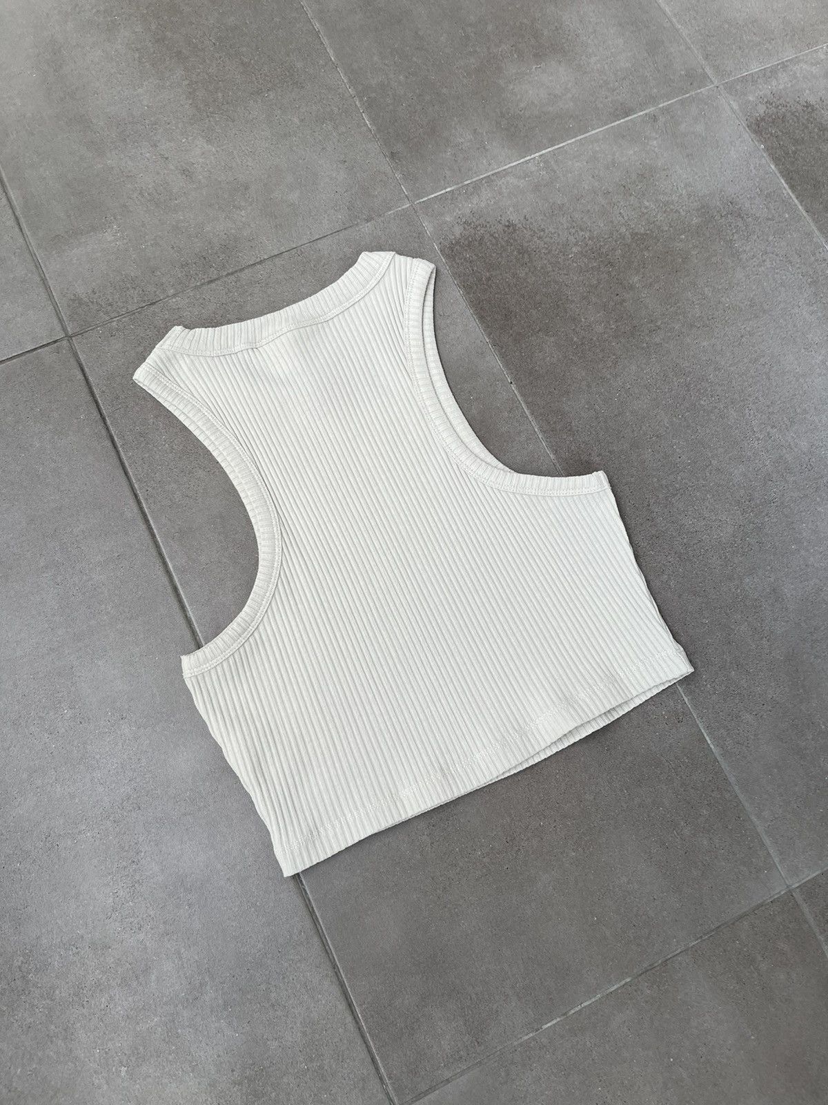 Han Kjobenhavn !DS! SS23 Han Kjobenhavn Light Ribbed Cropped Racer Top Size M / US 6-8 / IT 42-44 - 15 Thumbnail