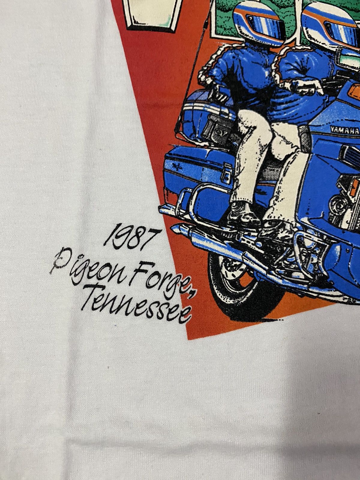 Sports Specialties Vintage 1987 An Alligain to Remember VDAZE ( Yamaha ) Size US L / EU 52-54 / 3 - 6 Thumbnail