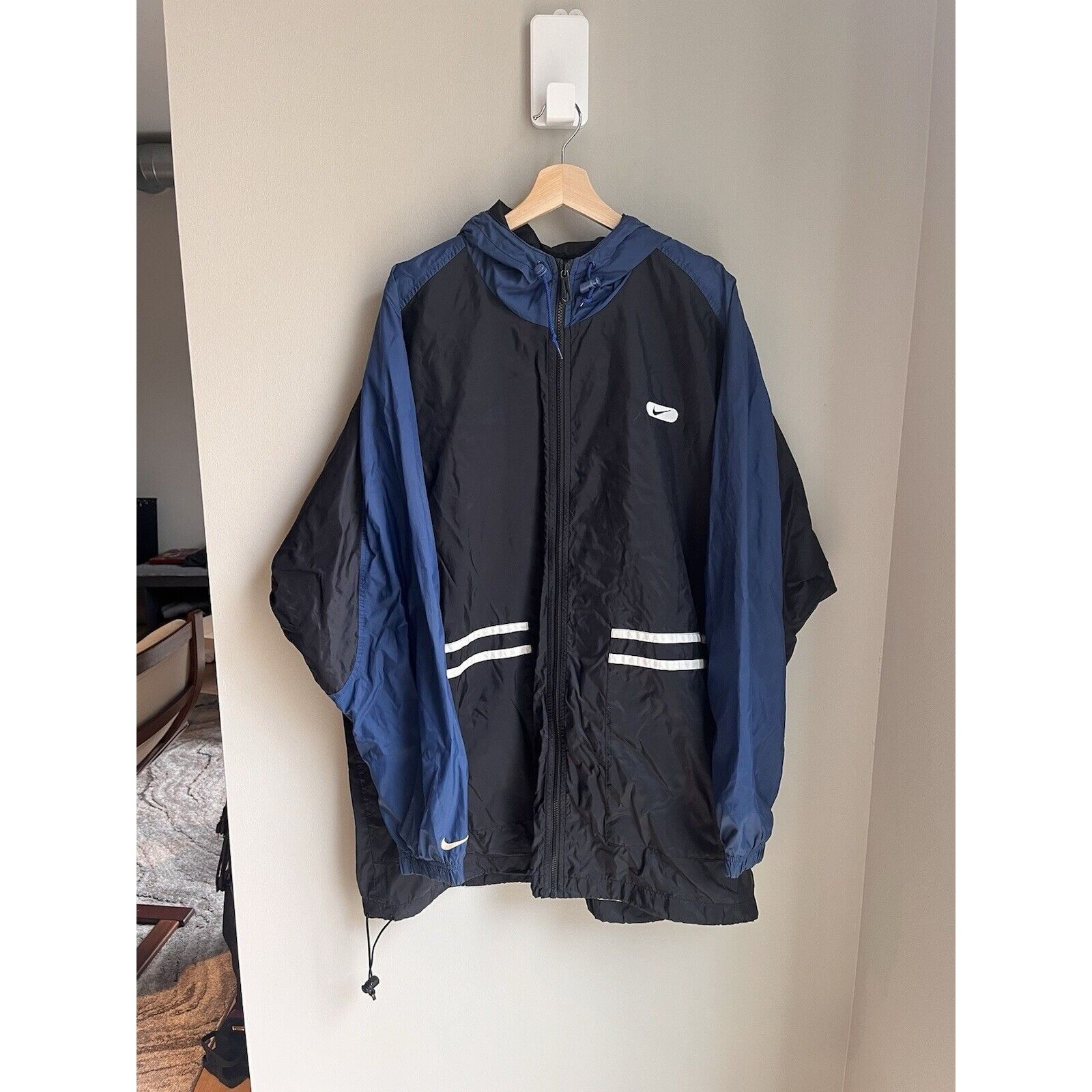 Nike VINTAGE NIKE AIR LOGO WINDBREAKER WARM UP STARTER RAIN COAT Size US XL / EU 56 / 4 - 1 Thumbnail