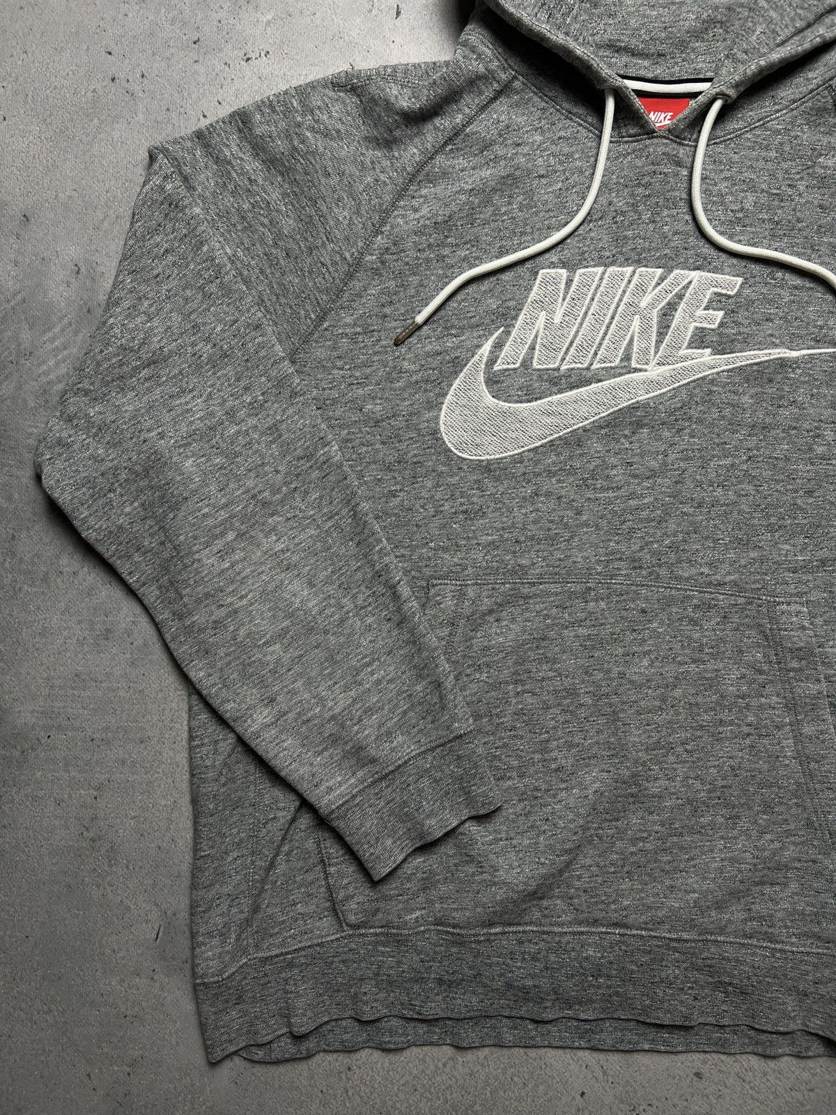 Nike Nike vintage hoodie center swoosh logo spellout y2k crew USA Size US L / EU 52-54 / 3 - 3 Thumbnail