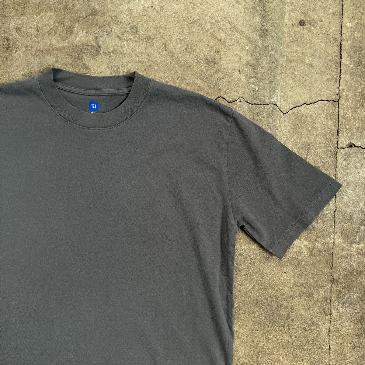Yeat Gap x Yzy Gray Oversized T-Shirt Size US S / EU 44-46 / 1 - 2 Thumbnail