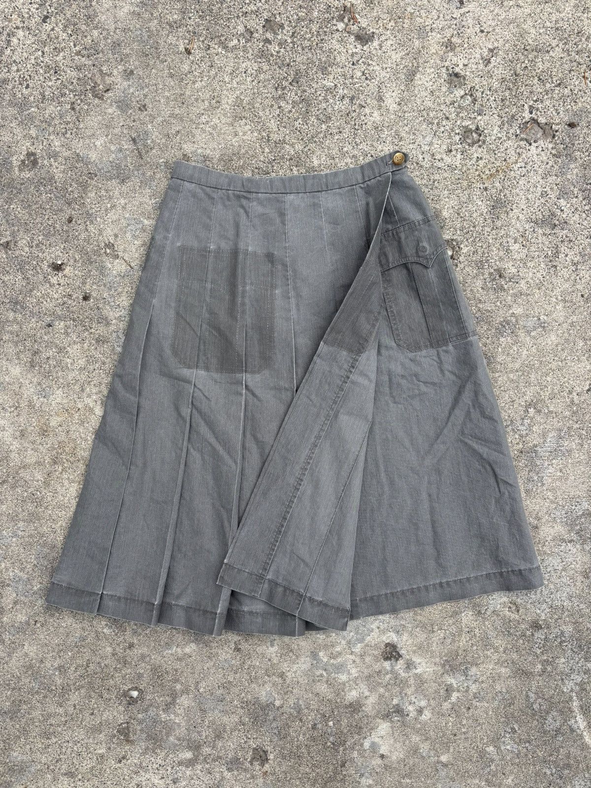 Undercover Under Cover Jun Takahashi pleated skirt ss99 ‘Relief’ Size 23" - 2 Thumbnail