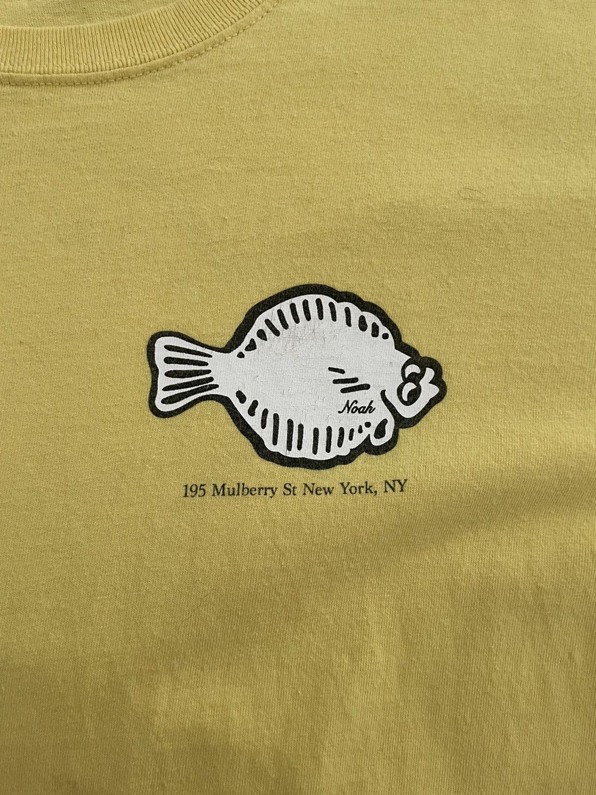 Noah Noah Yellow Fishy T Shirt (circa 2019 - Yellow Size US L / EU 52-54 / 3 - 2 Thumbnail