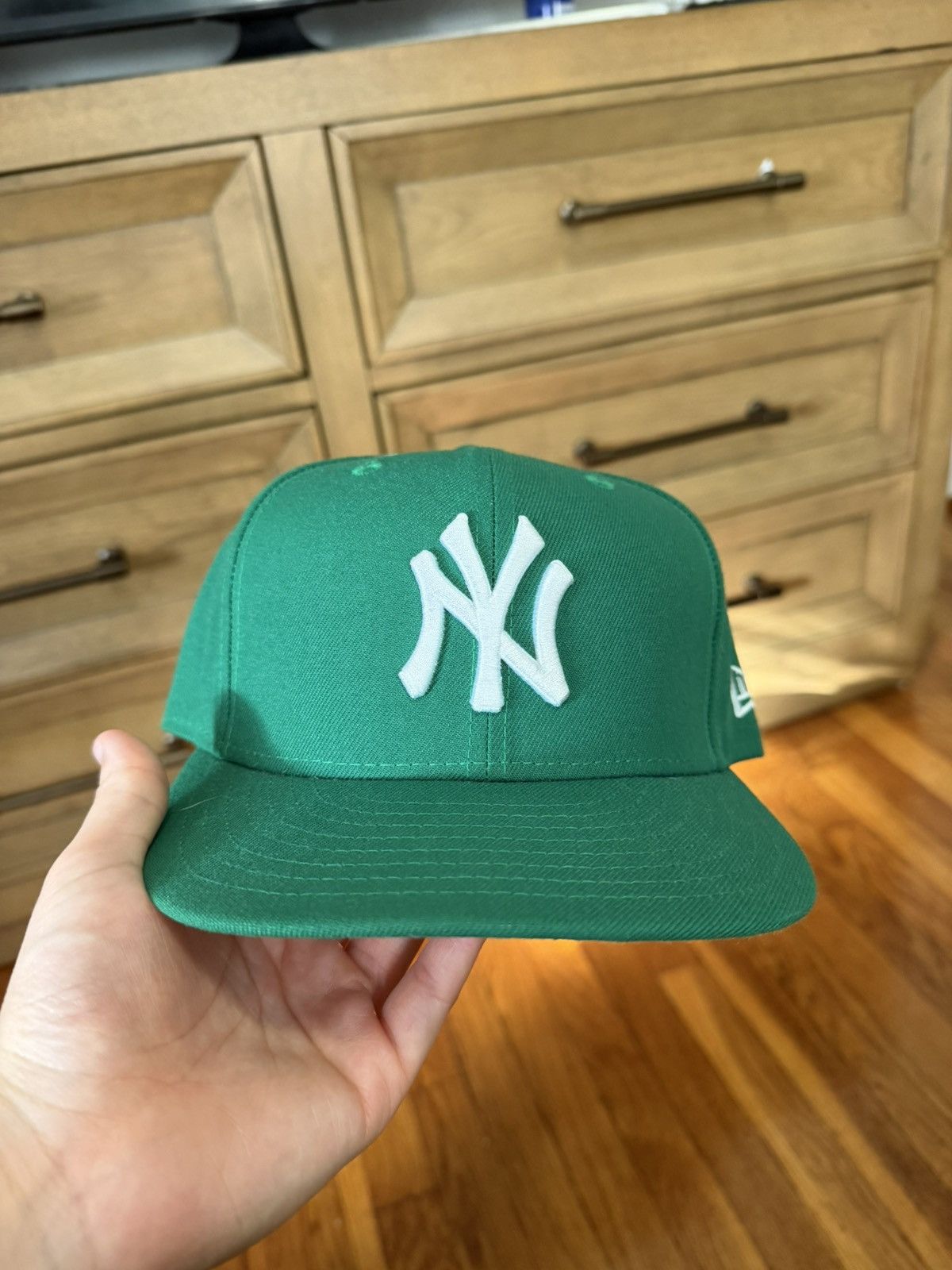 Hat Club Yankee Hat Club 7 3/8 Grey Brim Size ONE SIZE - 1 Thumbnail