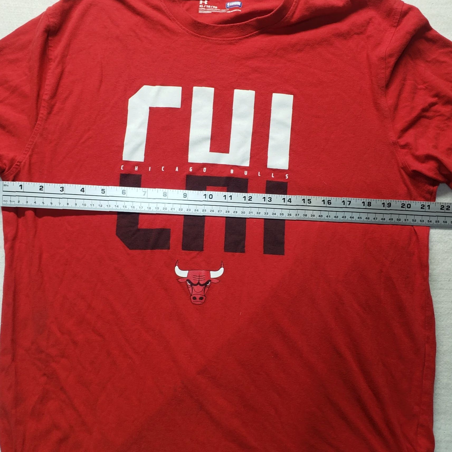 Under Armour Under Armour Chicago Bulls Red Heatgear Shirt Long Sleeve Adult Men 2XL XXL Crew Neck Logo Breathable Lightweight Sports 90s? Size US XXL / EU 58 / 5 - 4 Thumbnail