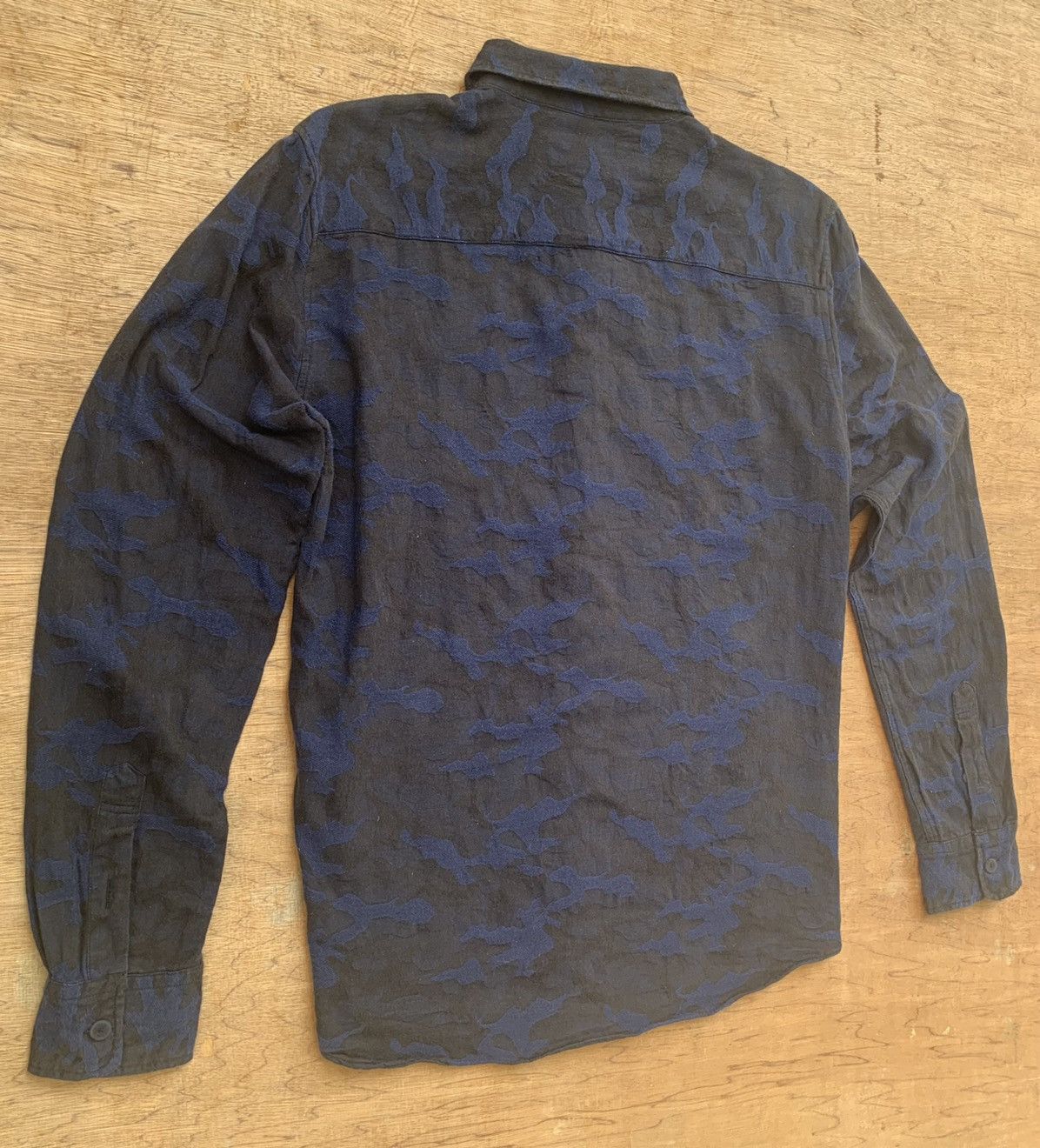 Japanese Brand Vanquish 10th Anniversary Camouflage Shirt Size US M / EU 48-50 / 2 - 6 Thumbnail