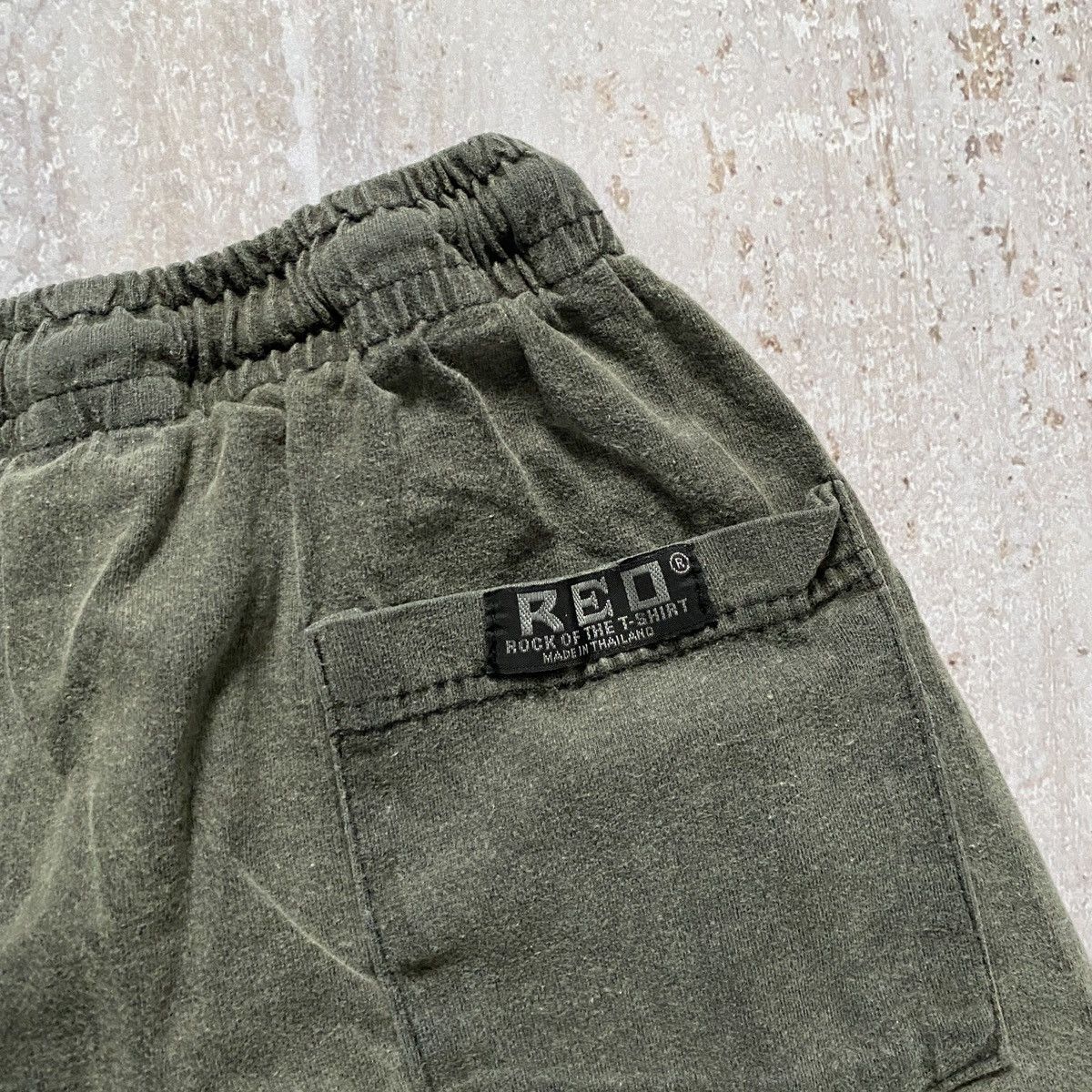 Band Tees × Vintage VINTAGE 90S AMAZING FADED AC/DC BAND SHORTS 278 Size US 34 / EU 50 - 3 Thumbnail