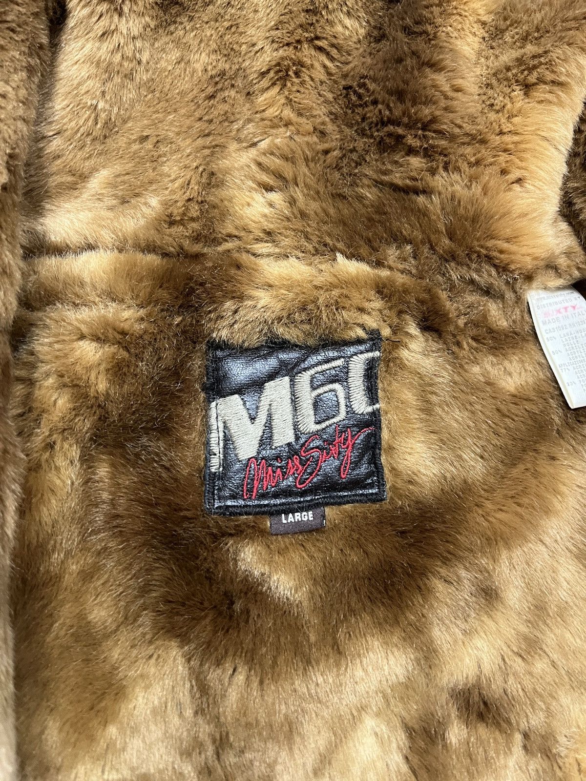 Japanese Brand Miss Sixty Fur Zip Up Crop Knit Sweater Jacket Avant Garde Size US S / EU 44-46 / 1 - 14 Thumbnail