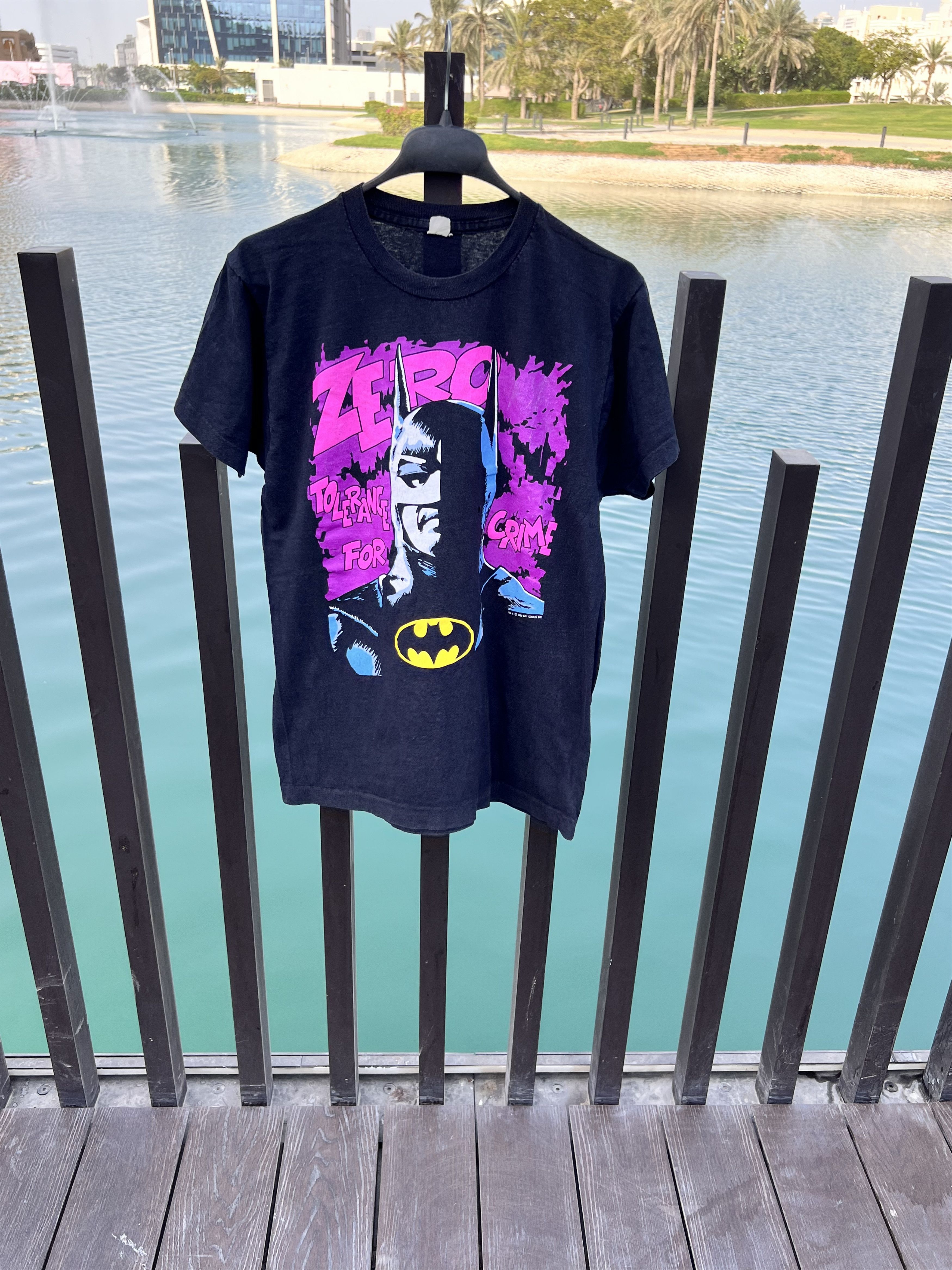 DC Comics NEW Vintage 1989 D.C Comics Batman Zero Size US L / EU 52-54 / 3 - 1 Thumbnail