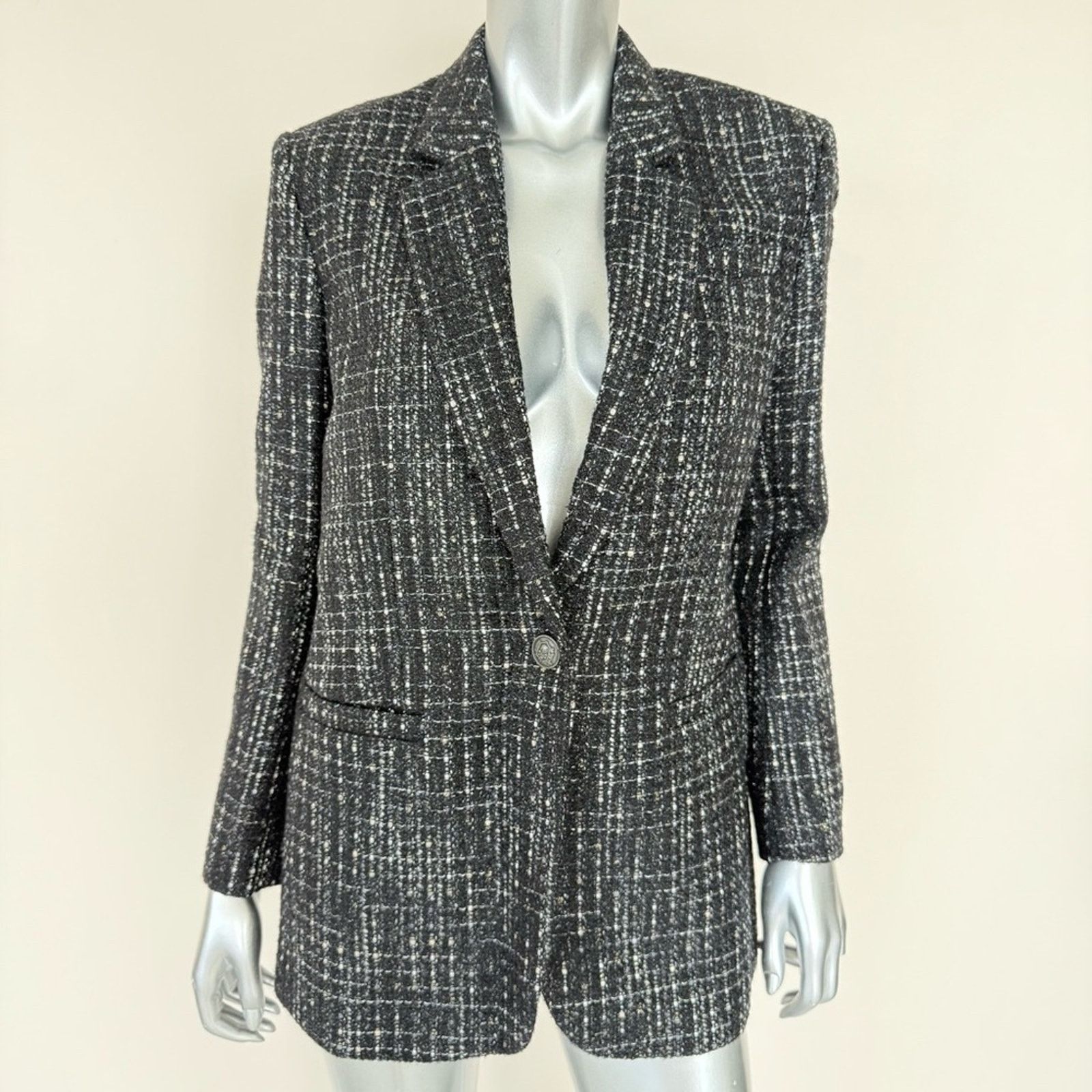 The Kooples NWT!!! The Kooples women tweed jacket size 36FR or 6US 595$ Size M / US 6-8 / IT 42-44 - 2 Thumbnail