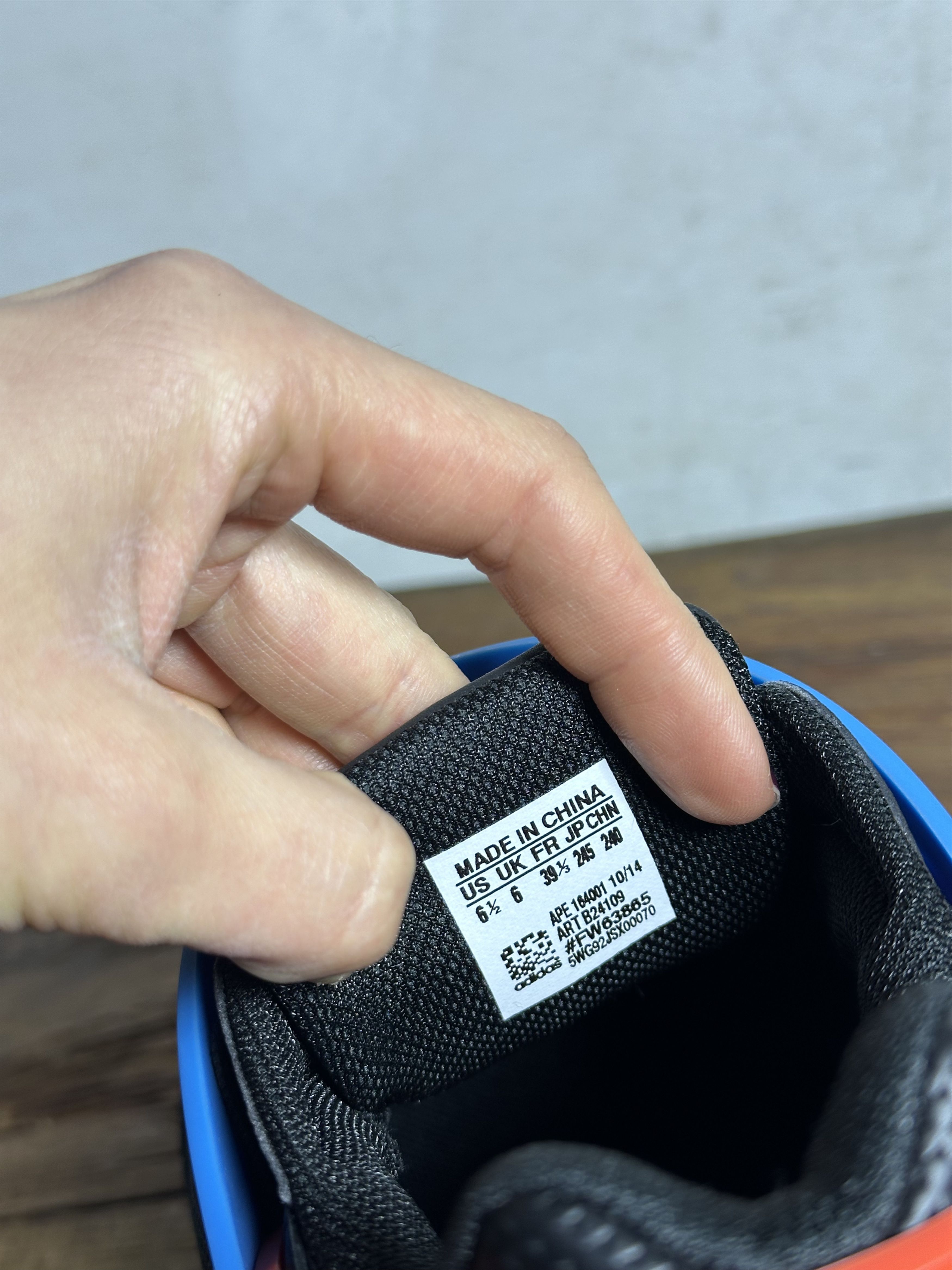 Adidas × Raf Simons EXTREMELY RARE Raf Simons Response Black Blue Trail 2 Size US 6.5 / EU 39-40 - 17 Thumbnail