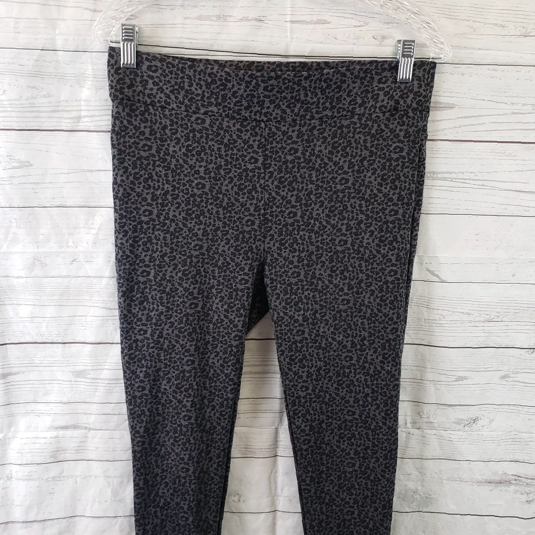 Loft LOFT Ann Taylor Womens Ponte Knit Leggings Sz Medium Black Gray Animal Print Size 32" / US 10 / IT 46 - 2 Thumbnail