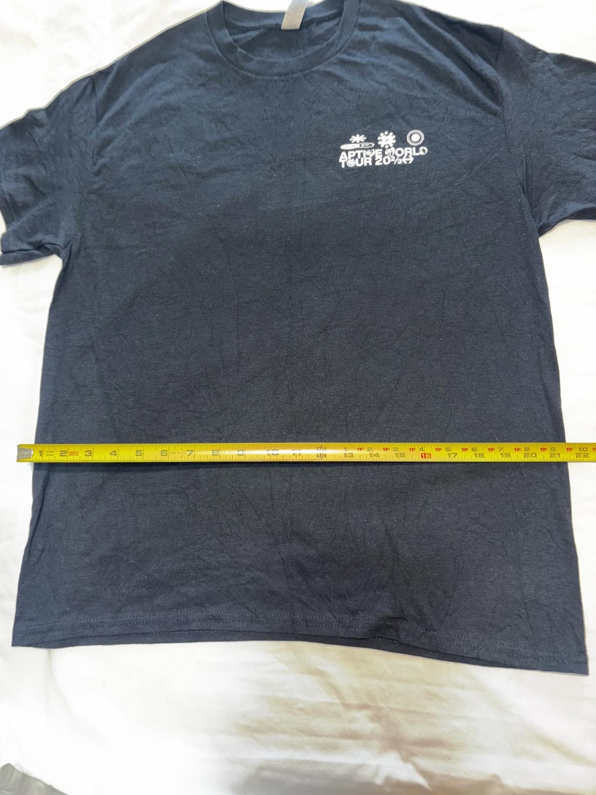 Gildan Retro Gildan Aptive World Tour 2023 T-Shirt - Black Size US L / EU 52-54 / 3 - 6 Thumbnail