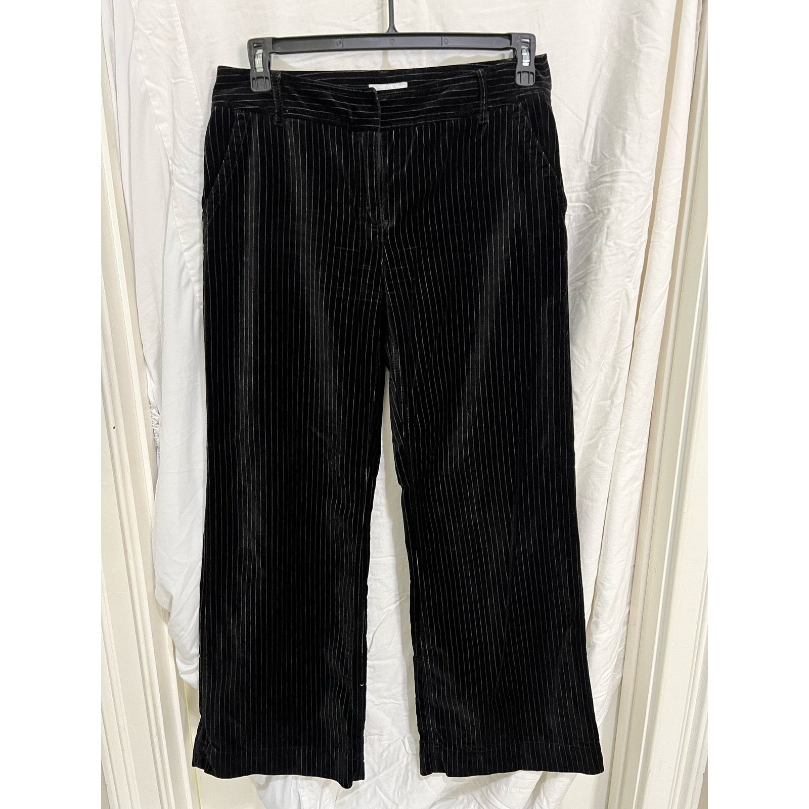 Charter Club Allison Fit Full Length Women's Black Warm Velour Pants EUC Size 30" / US 8 / IT 44 - 2 Thumbnail