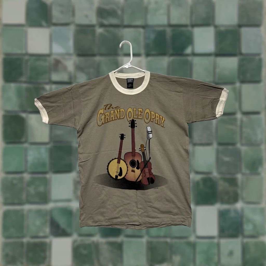 Vintage VINTAGE Grand Ole Opry Country Music Short Sleeve Ringer Tee 1990s L Men T-Shirt Beige Cotton Sherry’s Best Regular Crew Neck Music GTG Size US 33 - 1 Thumbnail