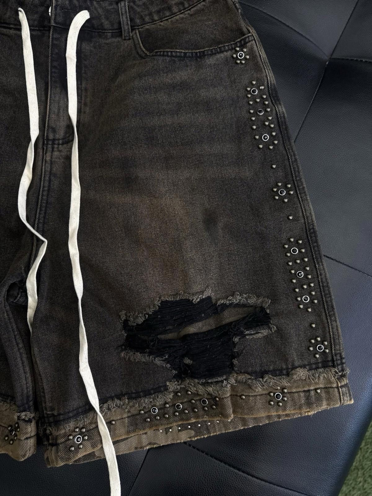 Vale Valley Denim Studded Shorts Size 32 (Brand New) Black/Brown Size US 32 / EU 48 - 6 Thumbnail
