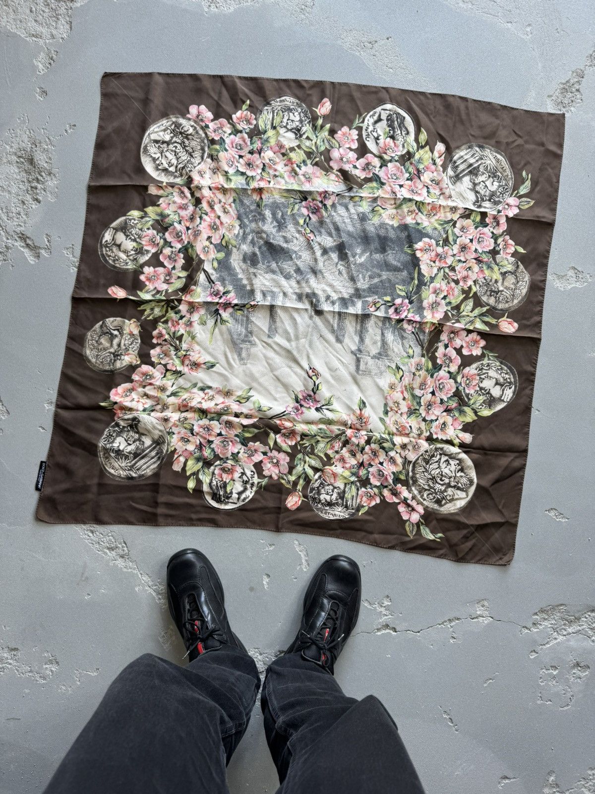 Dolce & Gabbana Vintage Dolce Gabbana silk scarf Size ONE SIZE - 1 Thumbnail