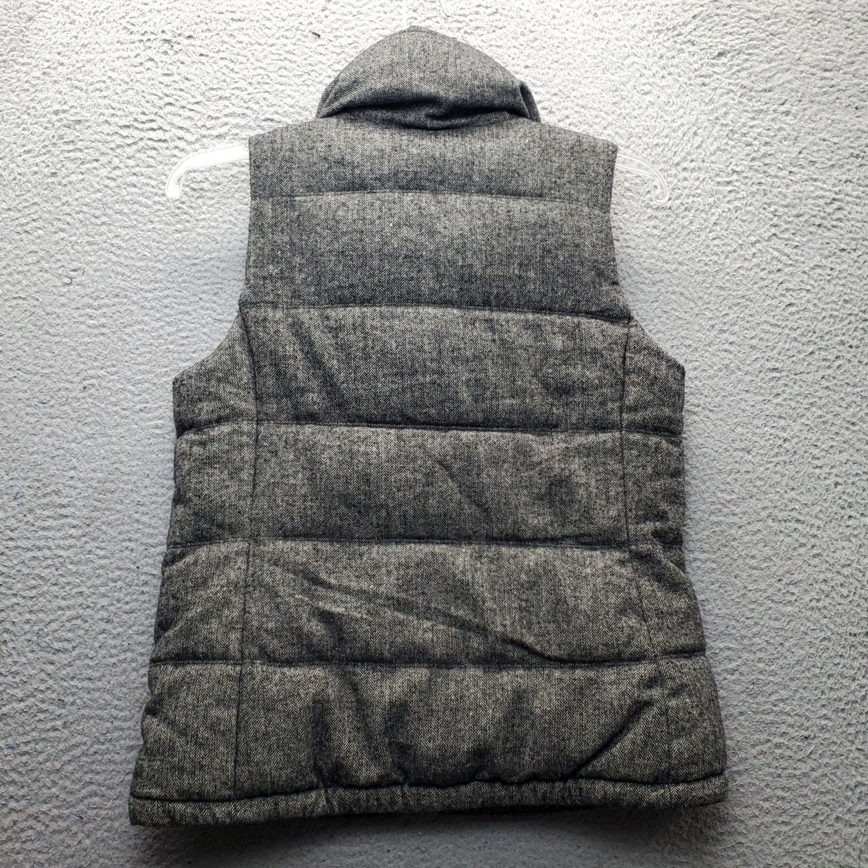 Old Navy Old Navy Puffer Vest Mens Medium Sleeveless Mock Neck Full Zip Vest Size US M / EU 48-50 / 2 - 2 Thumbnail