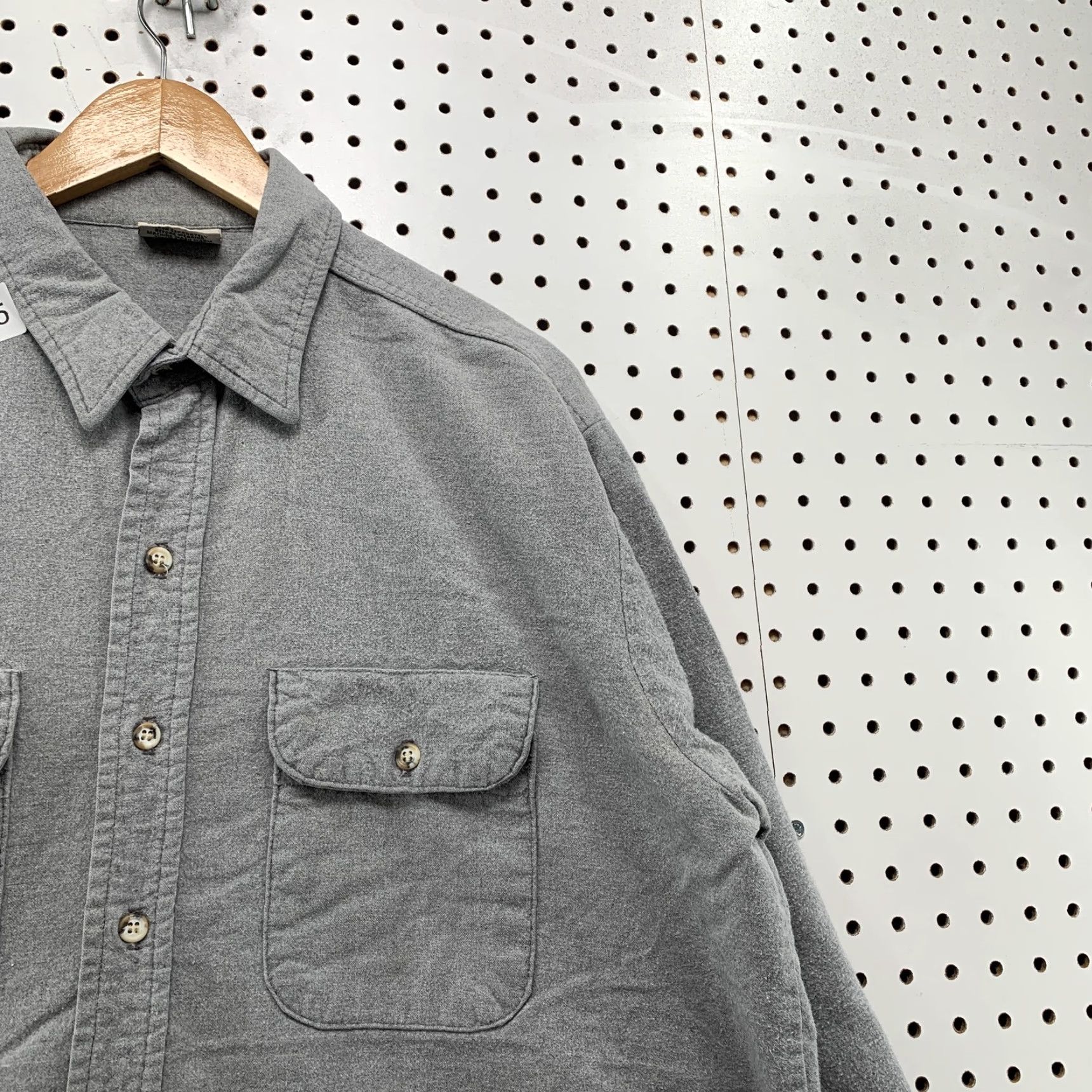 Vintage VINTAGE Five Brother Button-Up Shirt Mens Gray Long Sleeve Chamois Shirt Size US L / EU 52-54 / 3 - 3 Thumbnail