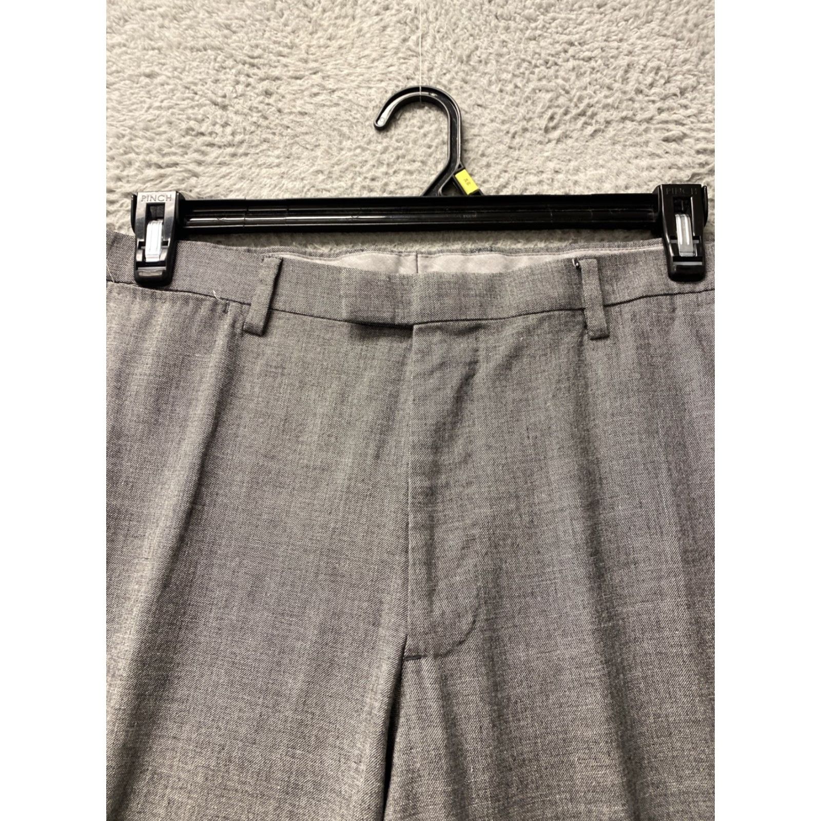 Banana Republic Banana Republic Dress Pants Mens 34 Regular Gray Cotton Wool Solid Straight Front Zip Button Pockets Classic City College 90s (if applicable) Mens Size US 34 / EU 50 - 2 Thumbnail