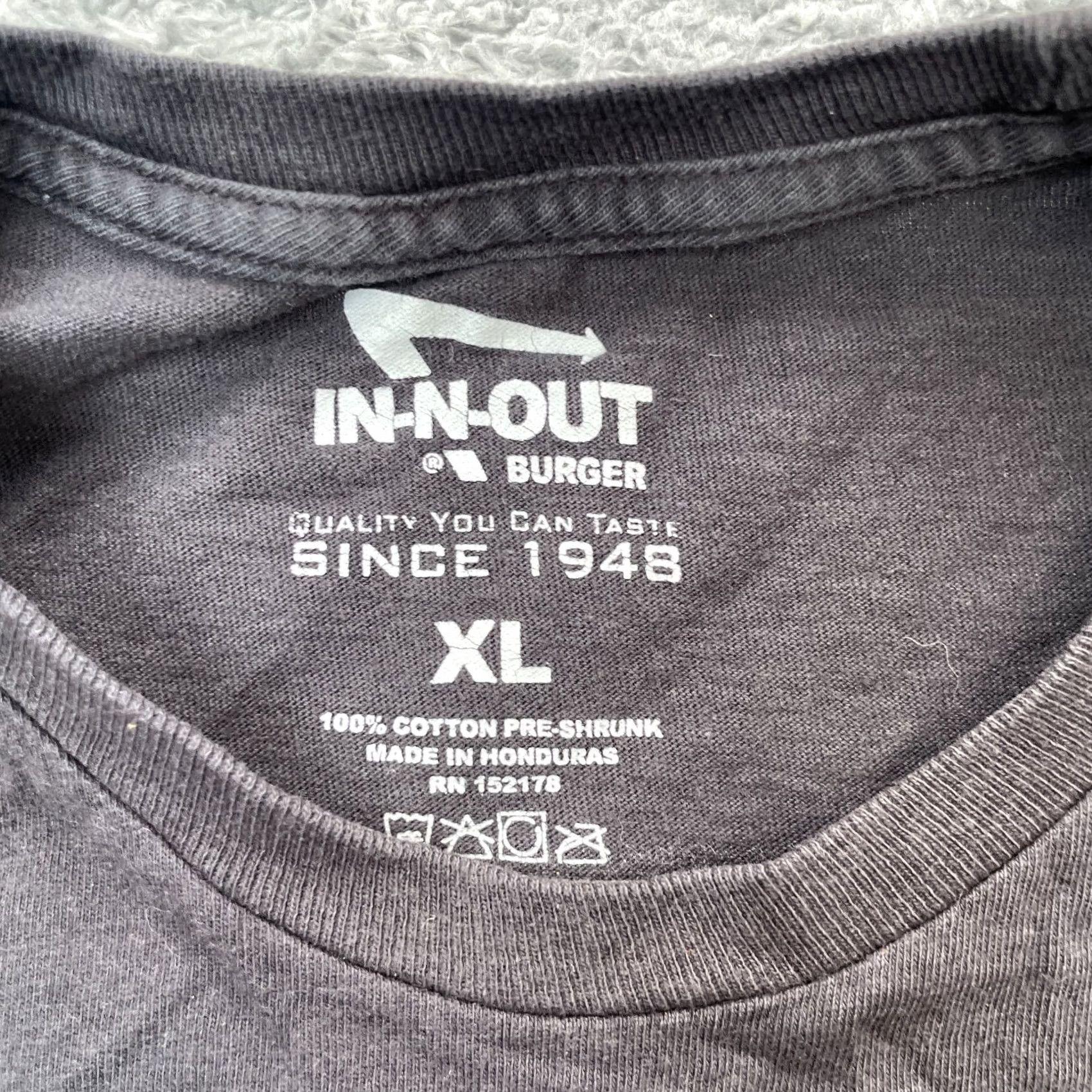 Logo 7 In N Out Burger Shirt Mens XL Black 70th Anniversary Graphic Logo Print Size US XL / EU 56 / 4 - 3 Thumbnail