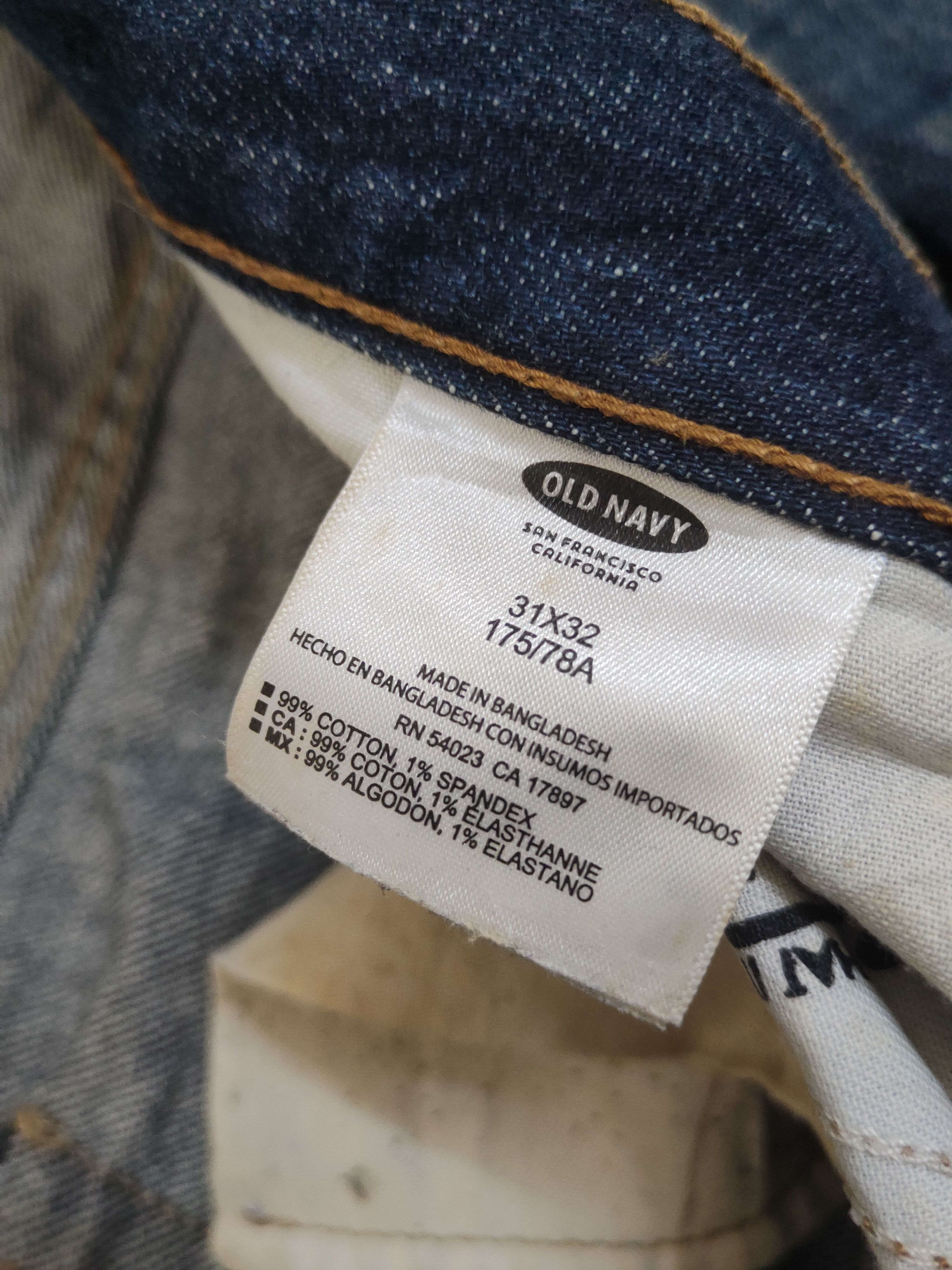 Vintage Old Navy Dark Blue Distressed Ripped Skinny Jeans #W1603 Size US 31 - 16 Thumbnail