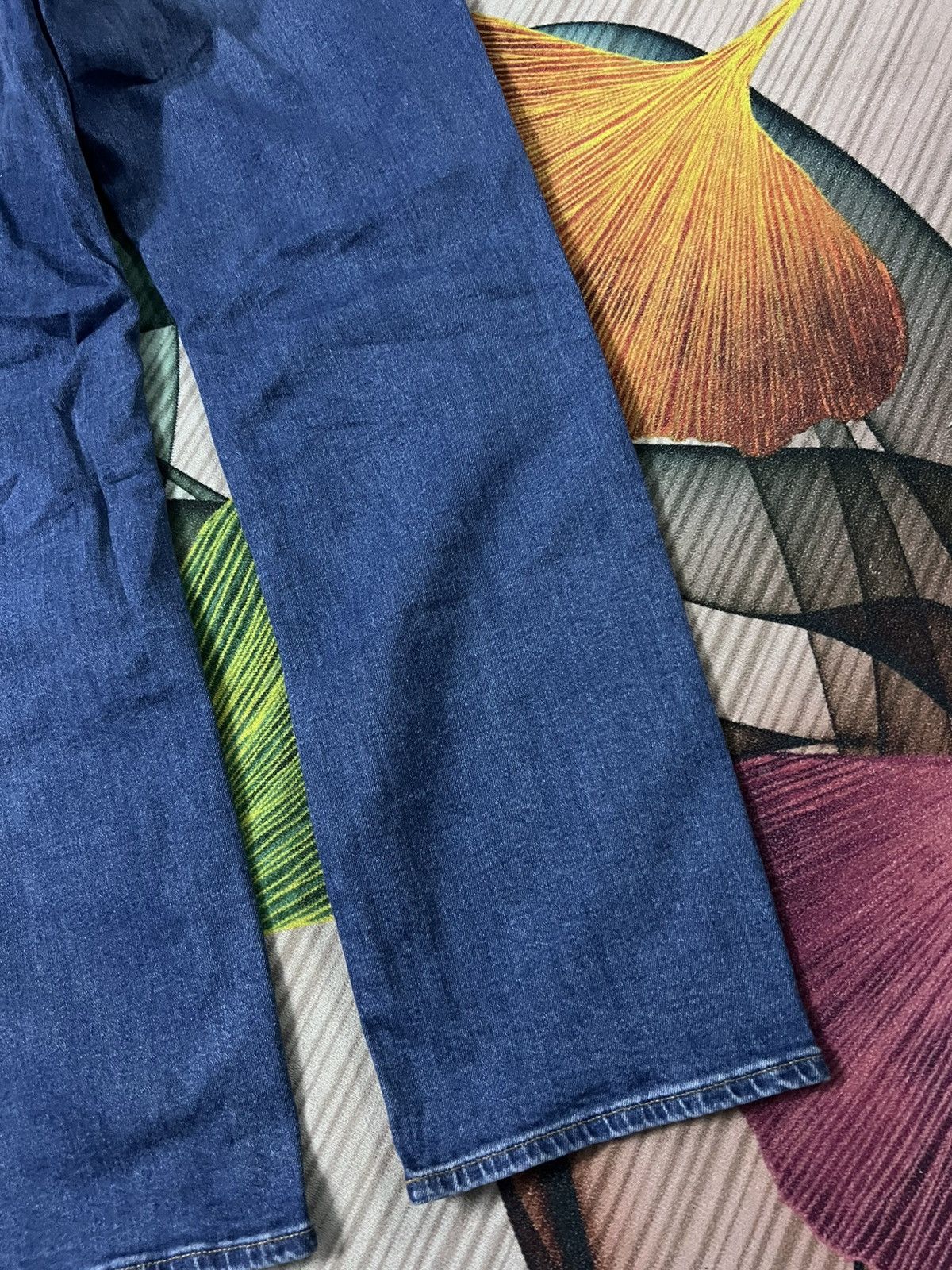 Undercover 💥INSANE 90’STYLE GU X UNDERCOVER DISTRESS BLUE JEAN Size US 32 / EU 48 - 16 Thumbnail
