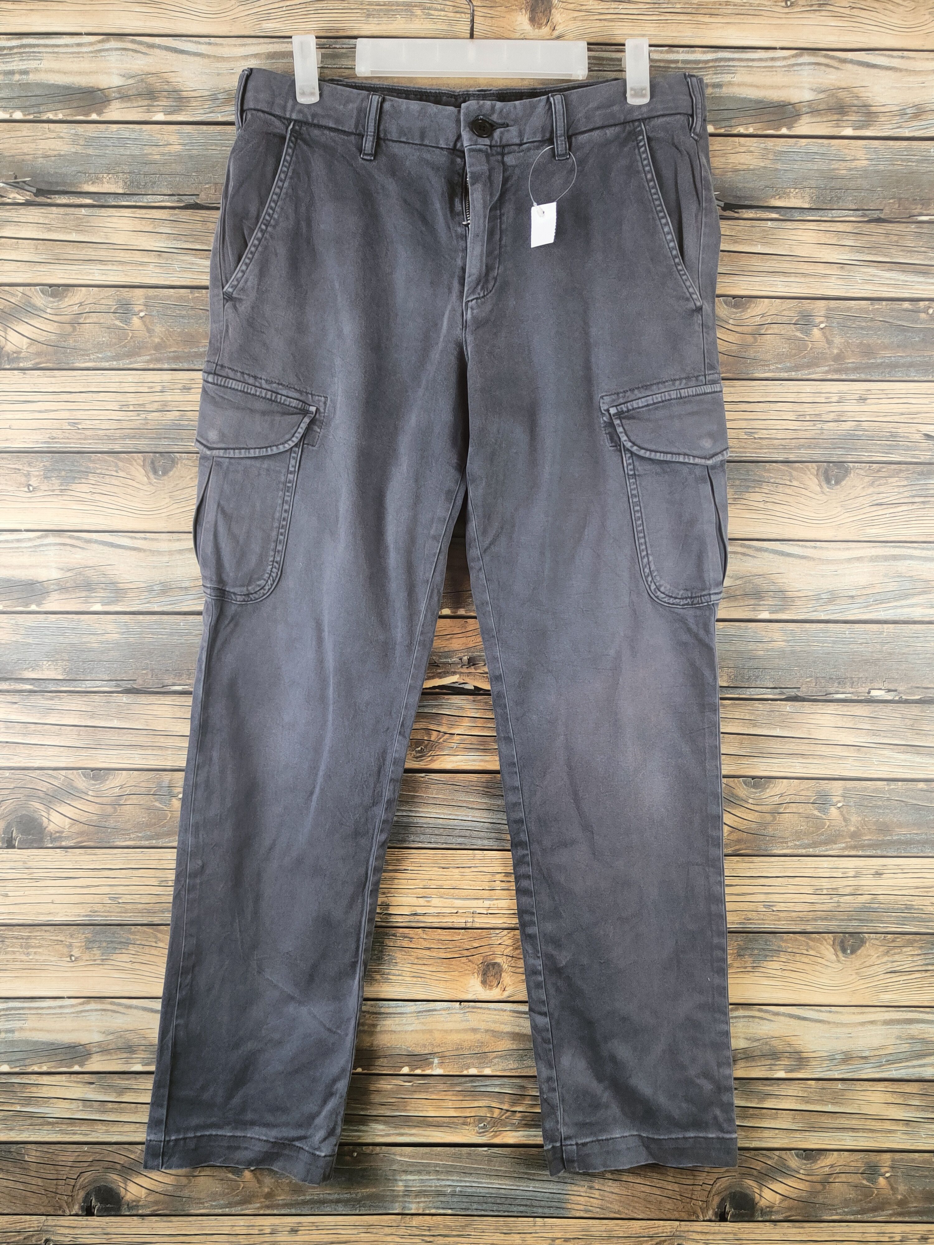 Japanese Brand DL Uniqlo Dark Gray Multipocket Cargo Pants #46-324 Size US 32 / EU 48 - 1 Thumbnail
