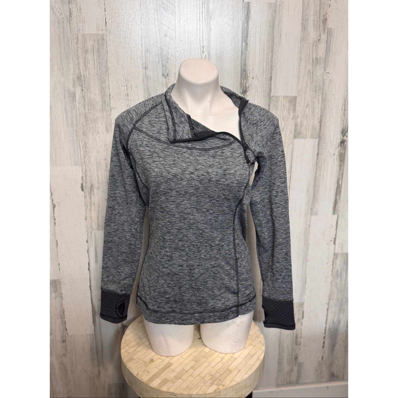 Eddie Bauer Eddie Bauer Women’s Gray Pullover Activewear Top Size M Size M / US 6-8 / IT 42-44 - 5 Thumbnail