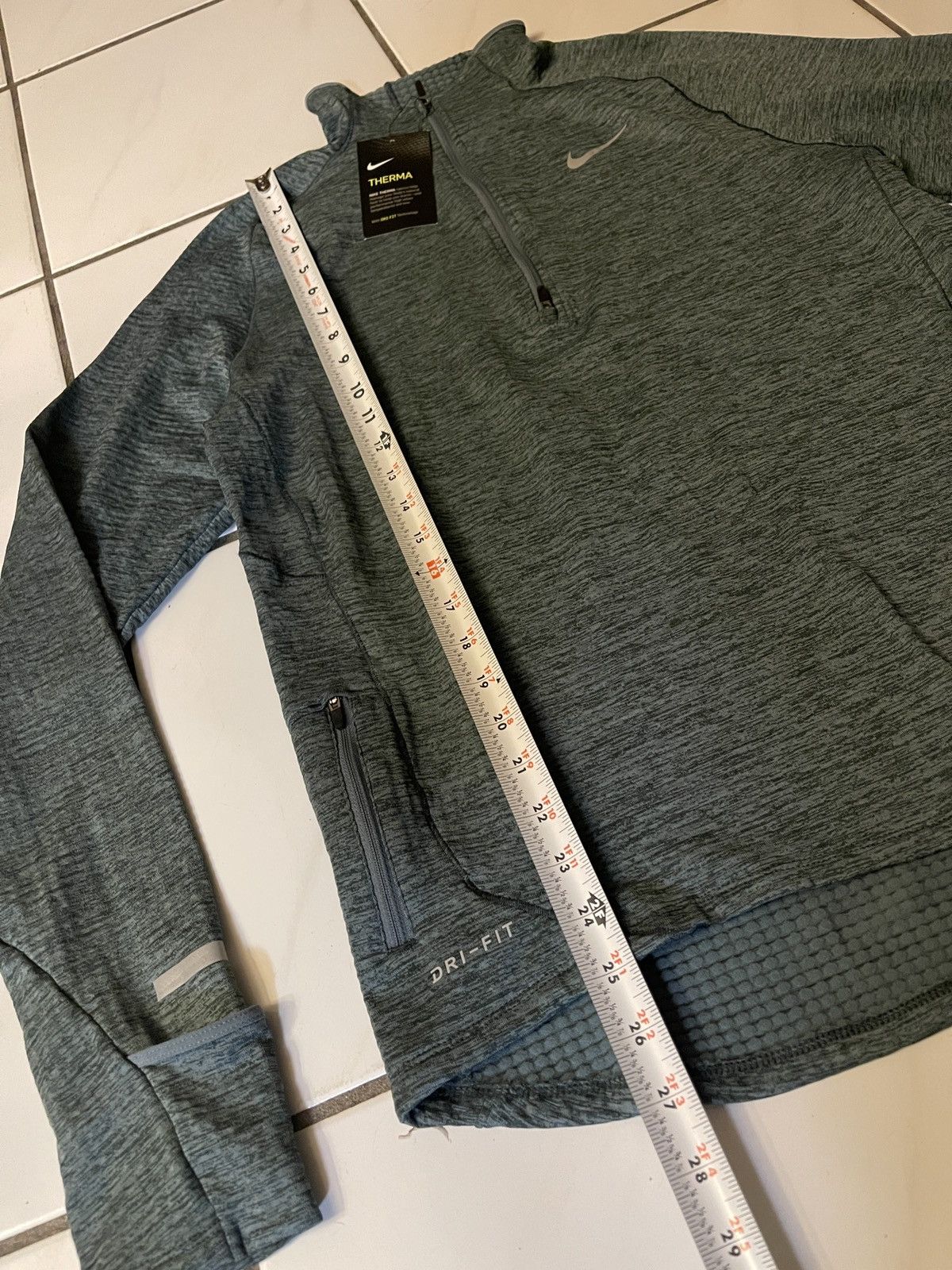 Nike Nike Men Sphere Element 1/2 Zip Running Top Gray NWT Medium Size US M / EU 48-50 / 2 - 6 Thumbnail