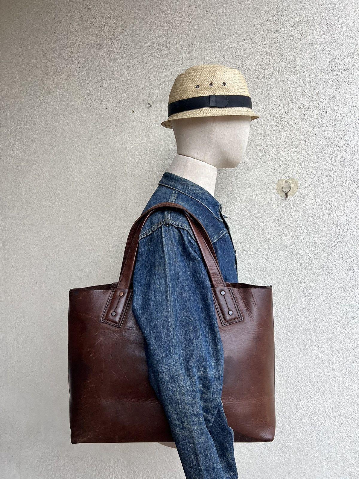 Japanese Brand × Leather Vintage DAKOTA Japan Patina Solid Leather Tote Bag Size ONE SIZE - 1 Thumbnail