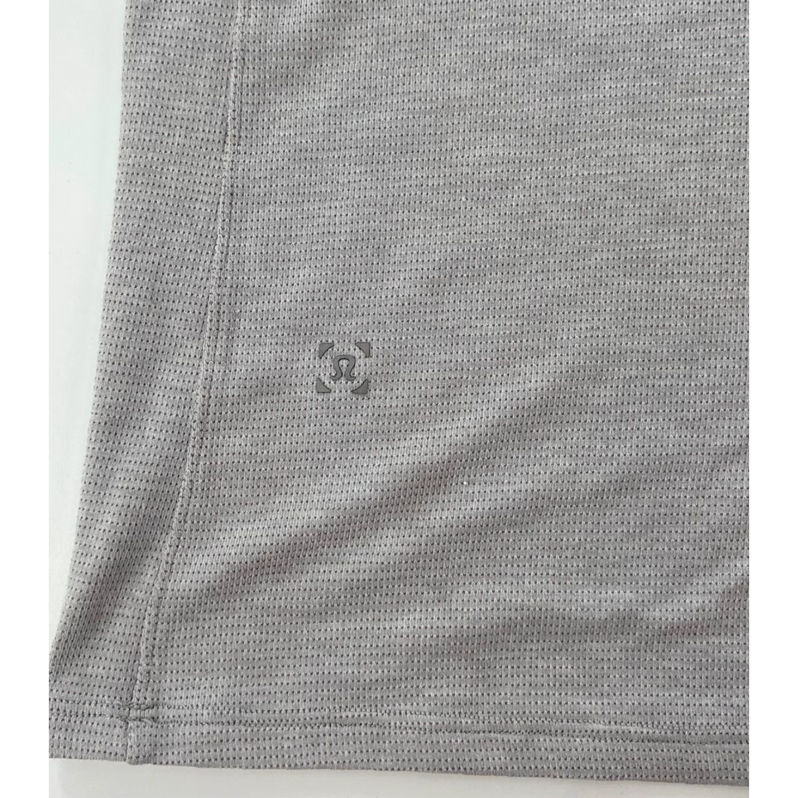 Lululemon VINTAGE Lululemon Men's Athletic Shirt Short Sleeve Pullover XL Gray CrossFit Gym Activewear Size US XL / EU 56 / 4 - 4 Thumbnail