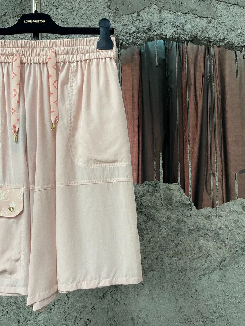 Louis Vuitton Louis Vuitton shorts Size US 38 / EU 54 - 4 Thumbnail