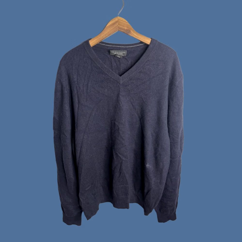Bloomingdale's VINTAGE? No — The Men's Store at Bloomingdale's Sweater Mens 2XL Navy Cashmere V-Neck Pullover Size US XXL / EU 58 / 5 - 1 Thumbnail