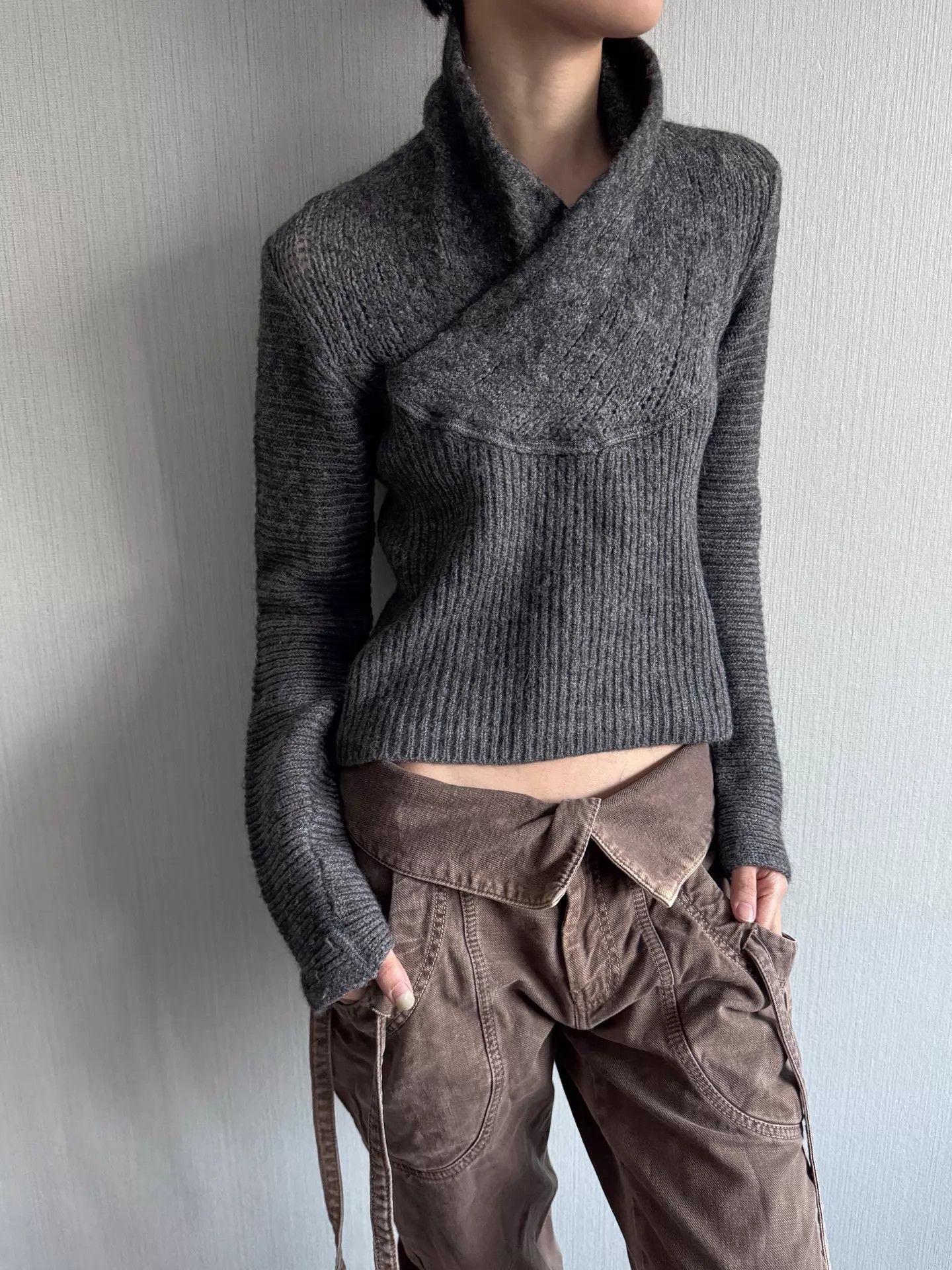 Armani Armani Jeans Vintage Wool Stand Collar WC LS ShortSweater S Size S / US 4 / IT 40 - 6 Thumbnail
