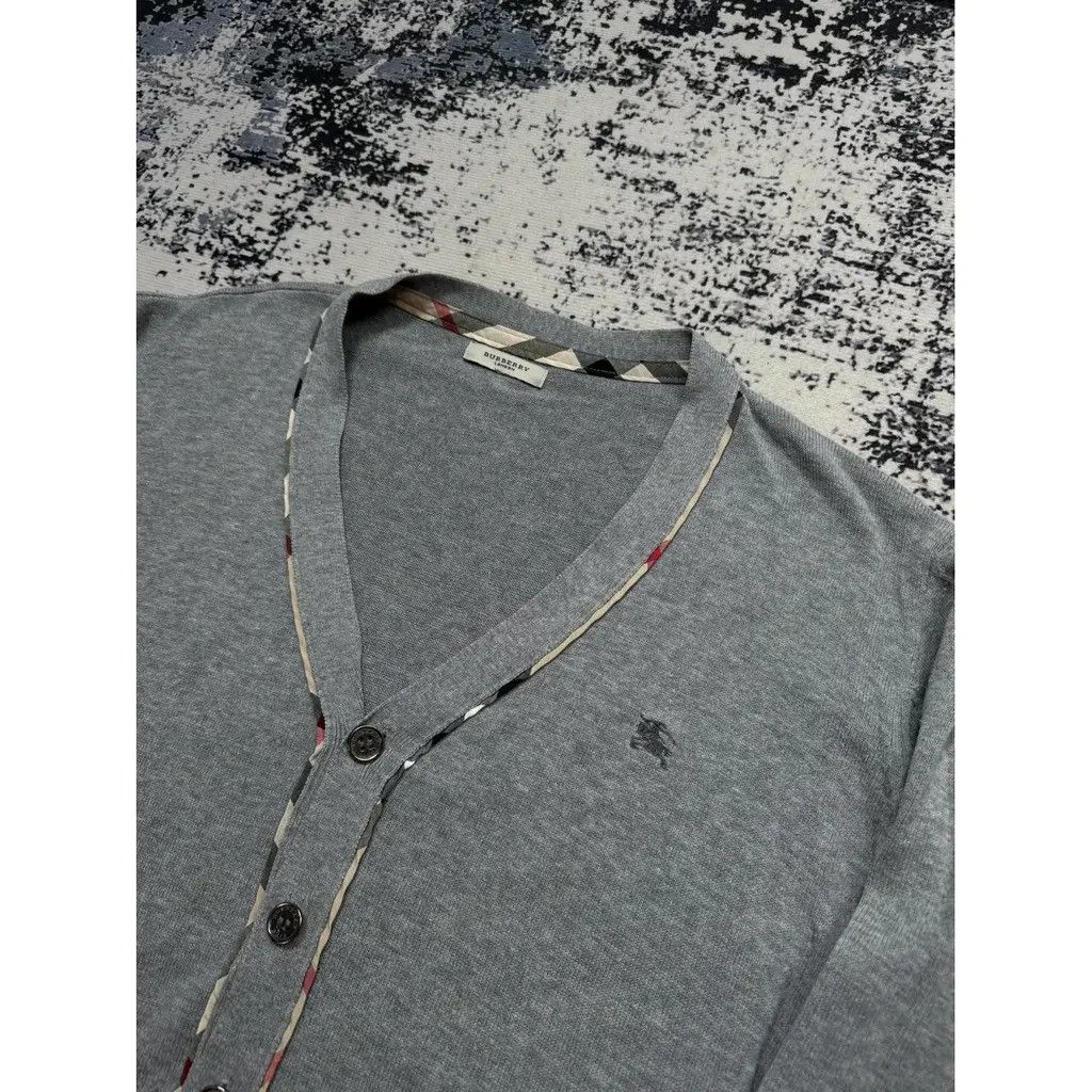 Burberry Burberry Cardigan With Pattern Size fit L Size L / US 10 / IT 46 - 3 Thumbnail