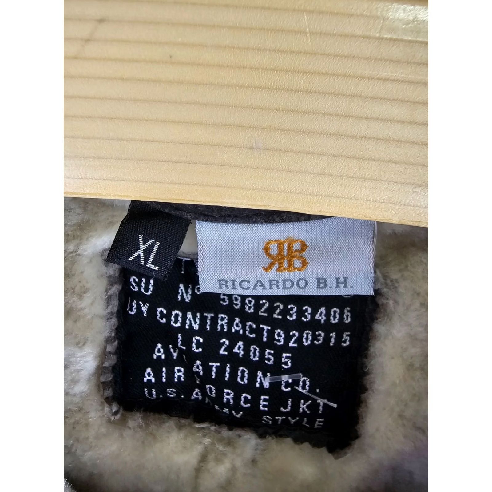 Vintage VINTAGE USAF US AIR FORCE B-3 SHEEPSKIN SHEARLING BOMBER JACKET SZ XLARGE Size US XL / EU 56 / 4 - 6 Thumbnail