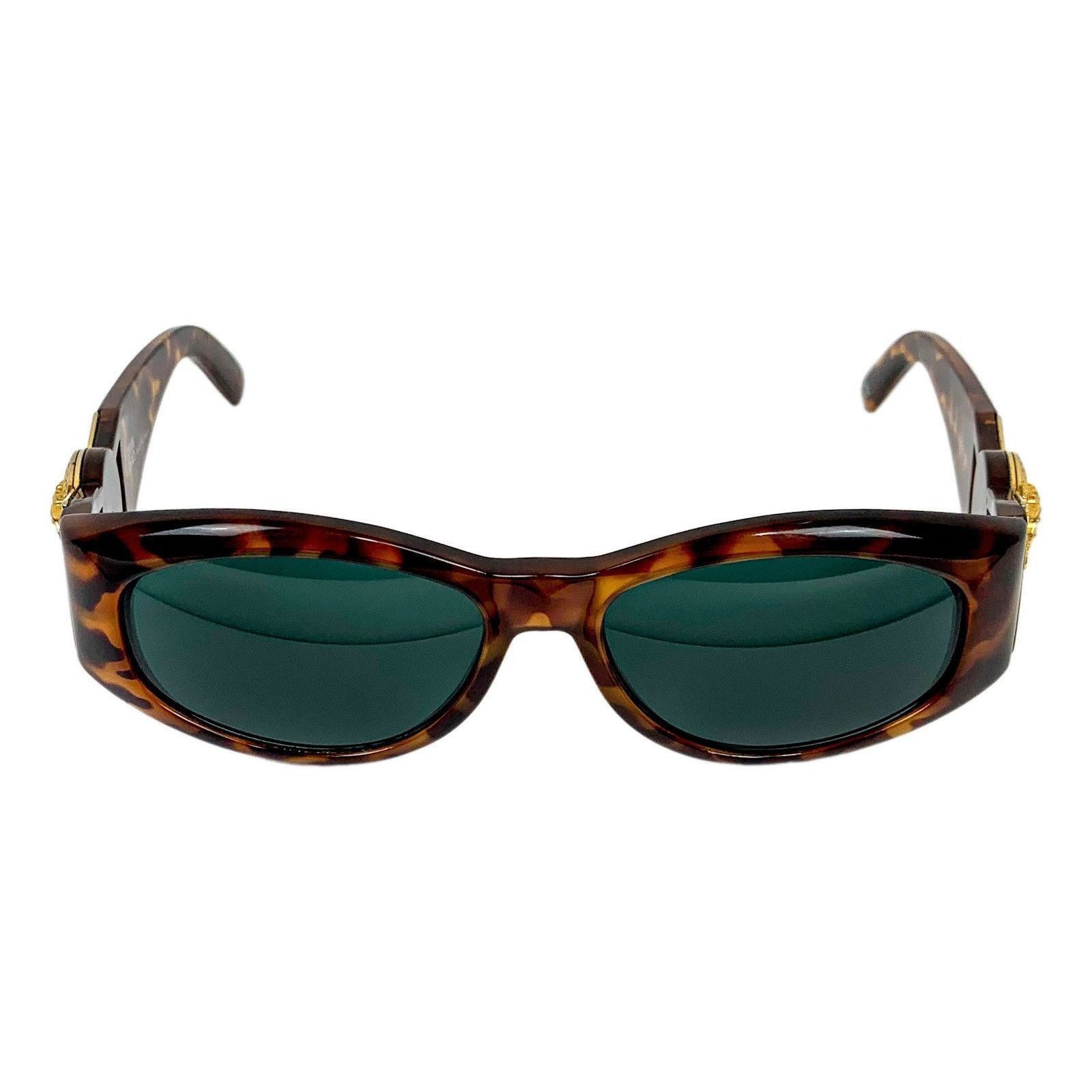 Versace Gianni Versace MOD 424 Vintage Sunglasses Size ONE SIZE - 3 Thumbnail