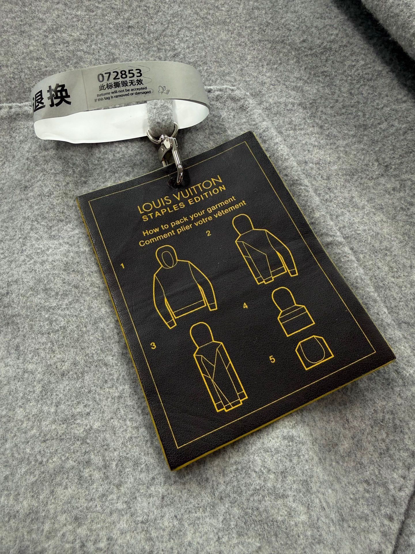 Louis Vuitton LV gray cashmere hoodie M Size US M / EU 48-50 / 2 - 4 Thumbnail