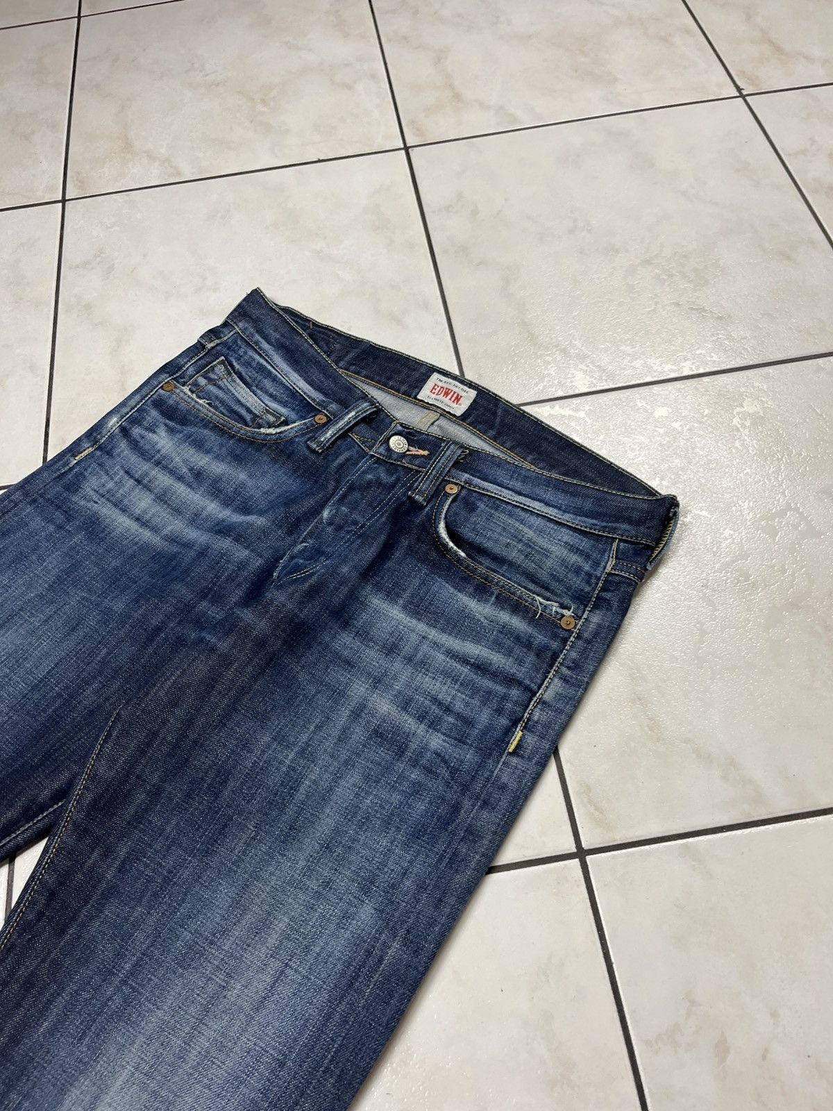 Edwin × Vintage Vintage Edwin ed-47 regular distressed denim washed jeans Size US 30 / EU 46 - 8 Thumbnail