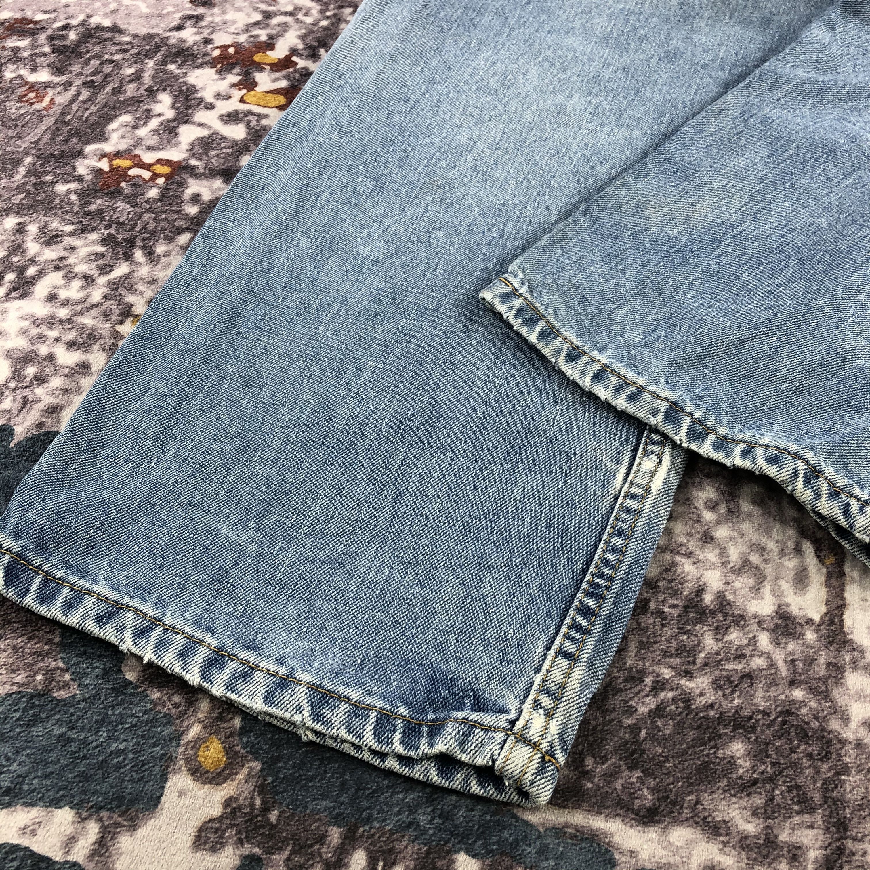 Levi's × Vintage Vintage Light Wash Levis 550 Jeans-JM2839 Size US 41 - 5 Thumbnail