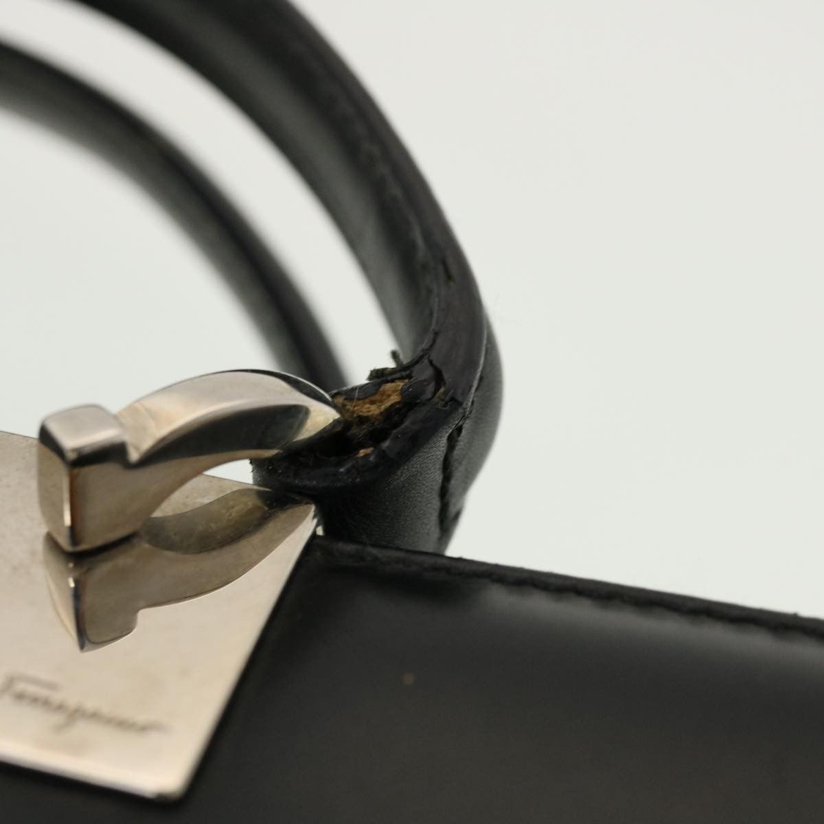 Salvatore Ferragamo Salvatore Ferragamo Hand Bag Leather Black Size ONE SIZE - 9 Thumbnail