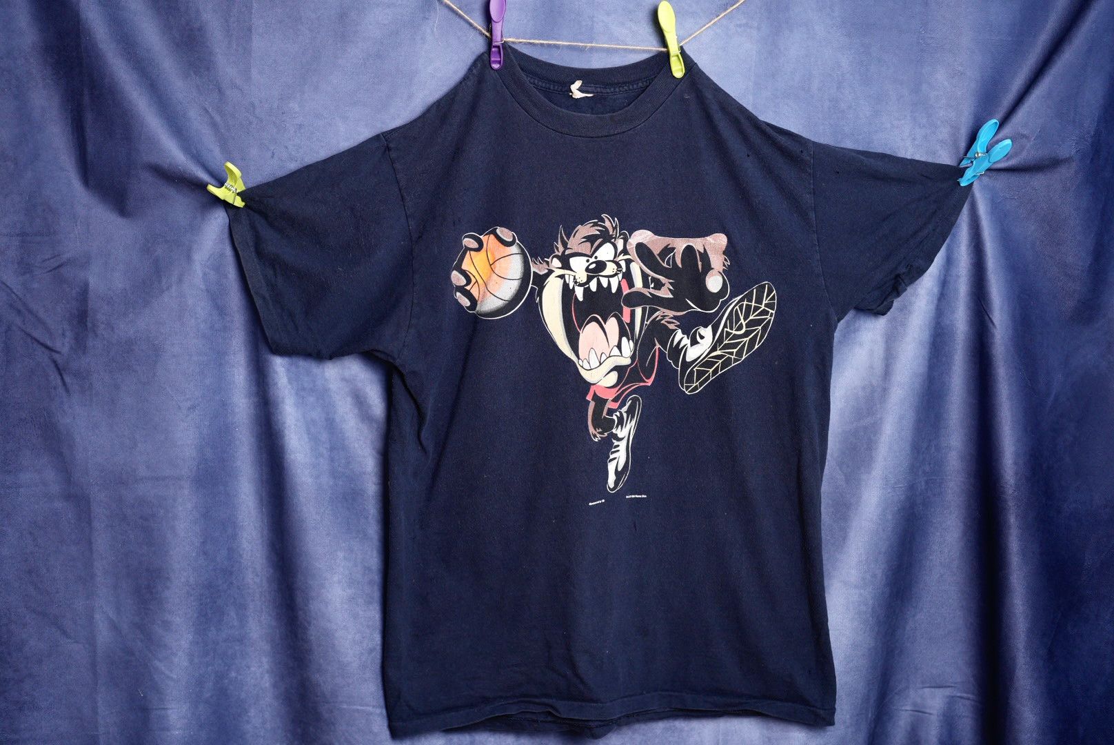Vintage Vintage Looney Tunes: "Excuse me I thought you could play" Size US L / EU 52-54 / 3 - 1 Thumbnail