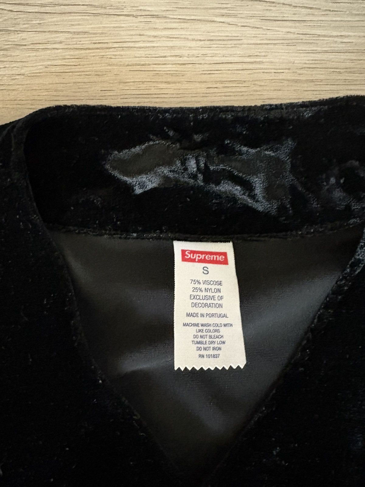 Supreme Supreme Velvet Baseball Jersey SS25 Black Size US S / EU 44-46 / 1 - 5 Thumbnail
